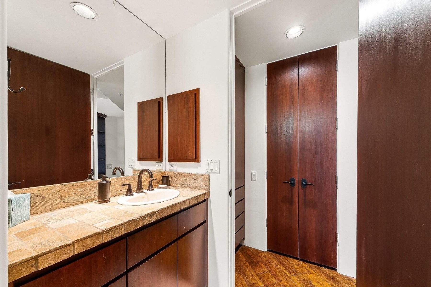  10675 E Fernwood Ln  Scottsdale, AZ - 物件實景