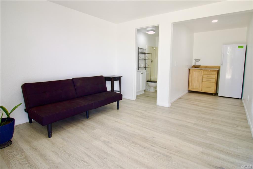 Hesperia, California, 92344, United States, 3 Bedrooms Bedrooms, ,2 BathroomsBathrooms,Residential,For Sale,1943292