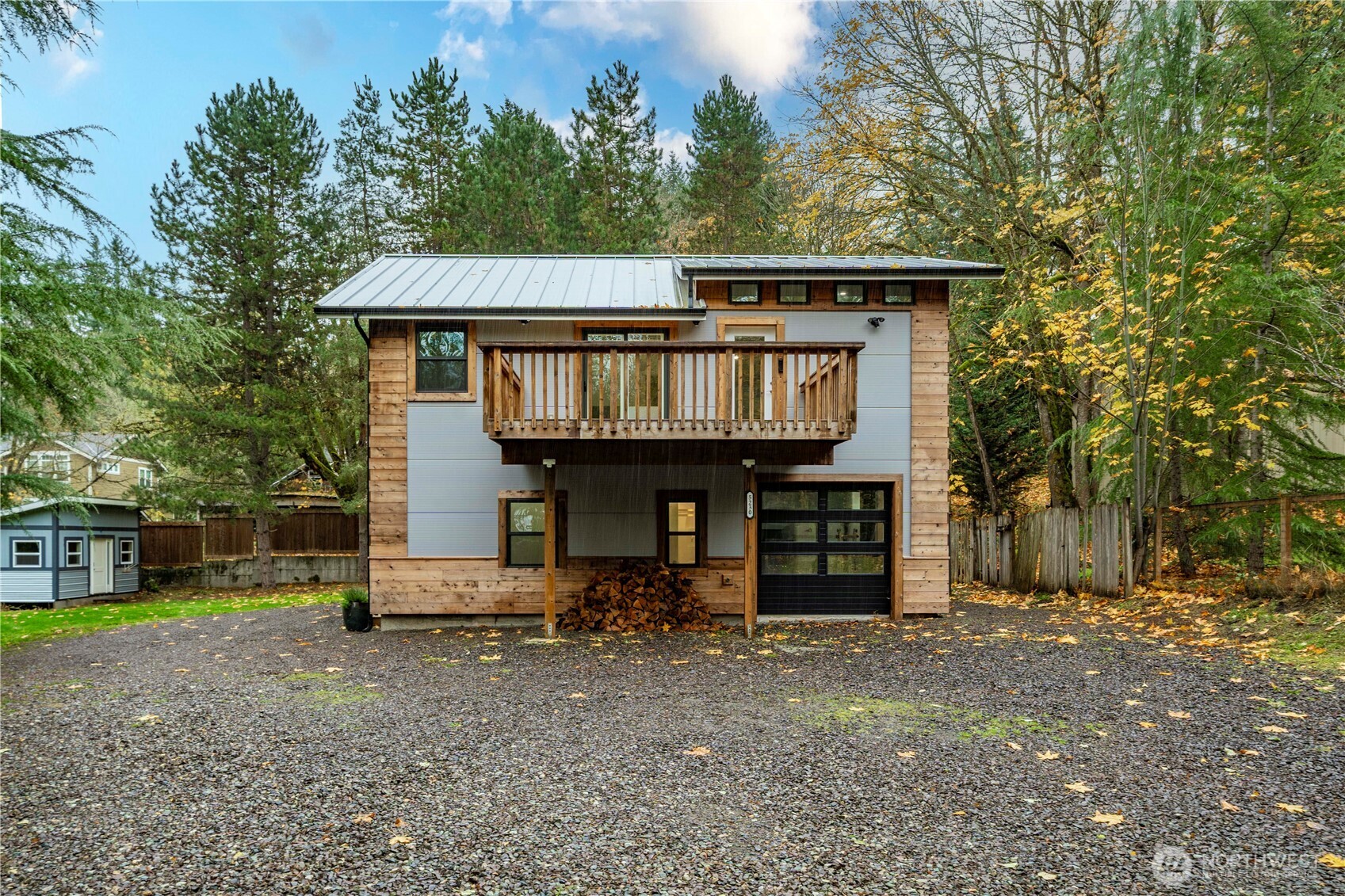 Fall City, Washington, 98025, United States, 2 Bedrooms Bedrooms, ,3 BathroomsBathrooms,Residential,For Sale,1987956