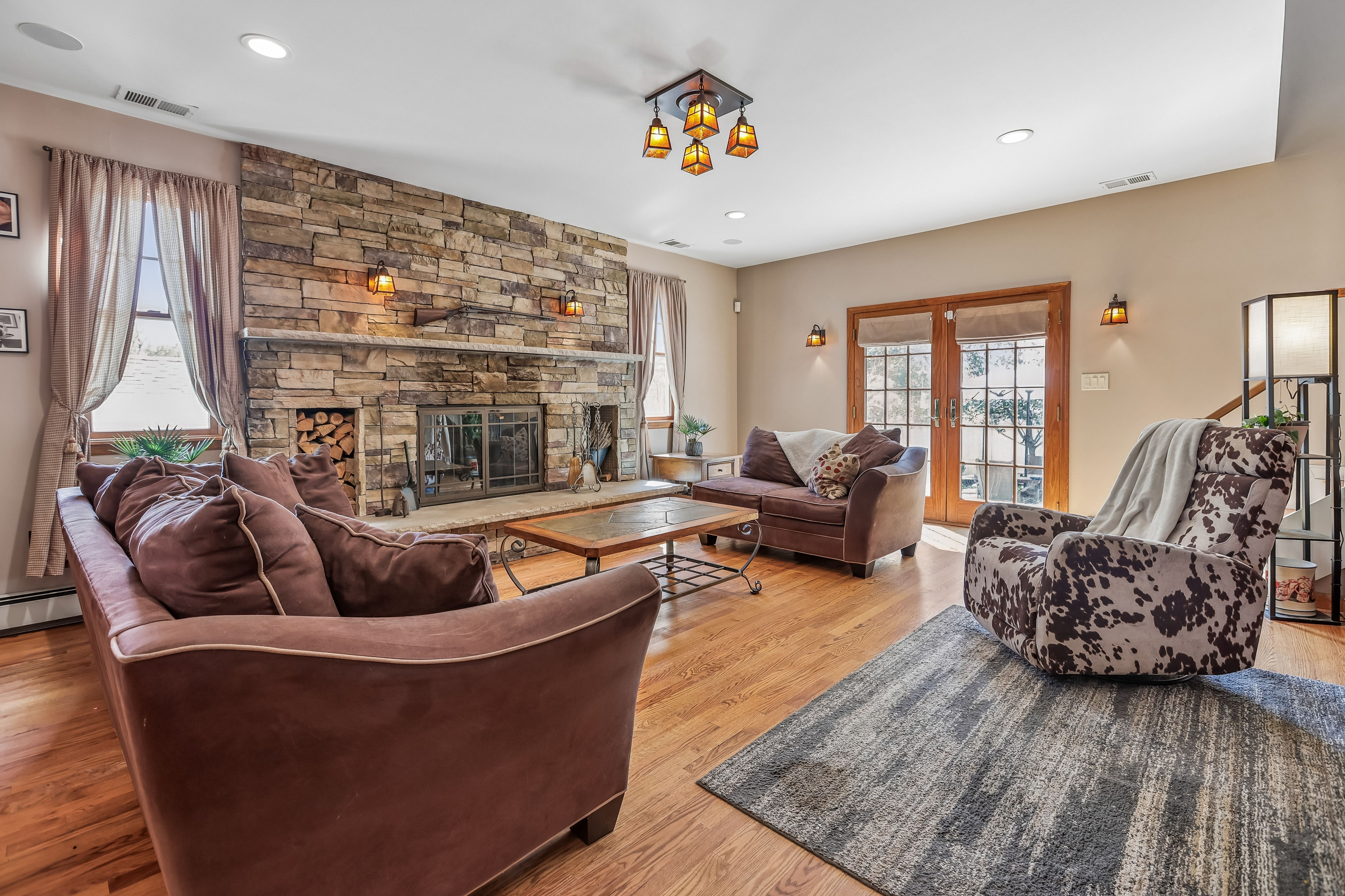  1700 Maxwell Drive - 物件實景