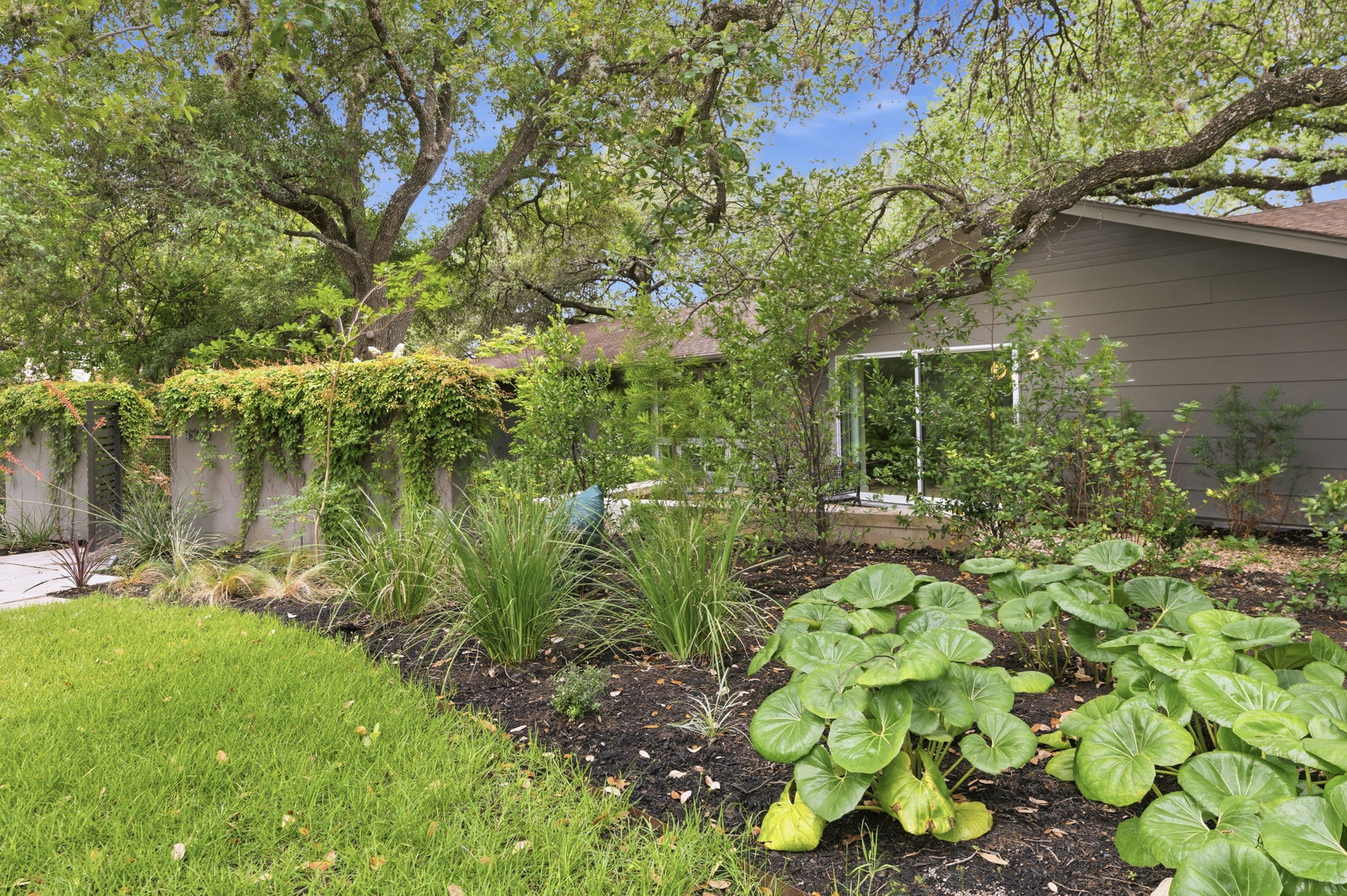  Sprawling Shoal Creek Retreat with Rare Privacy in Central Austin - 物件實景