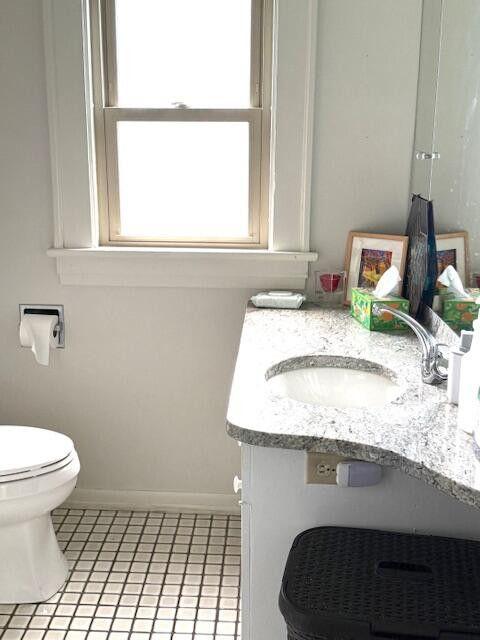 St. Joseph, Michigan, 49085, United States, 2 Bedrooms Bedrooms, ,4 BathroomsBathrooms,Residential,For Sale,1949511