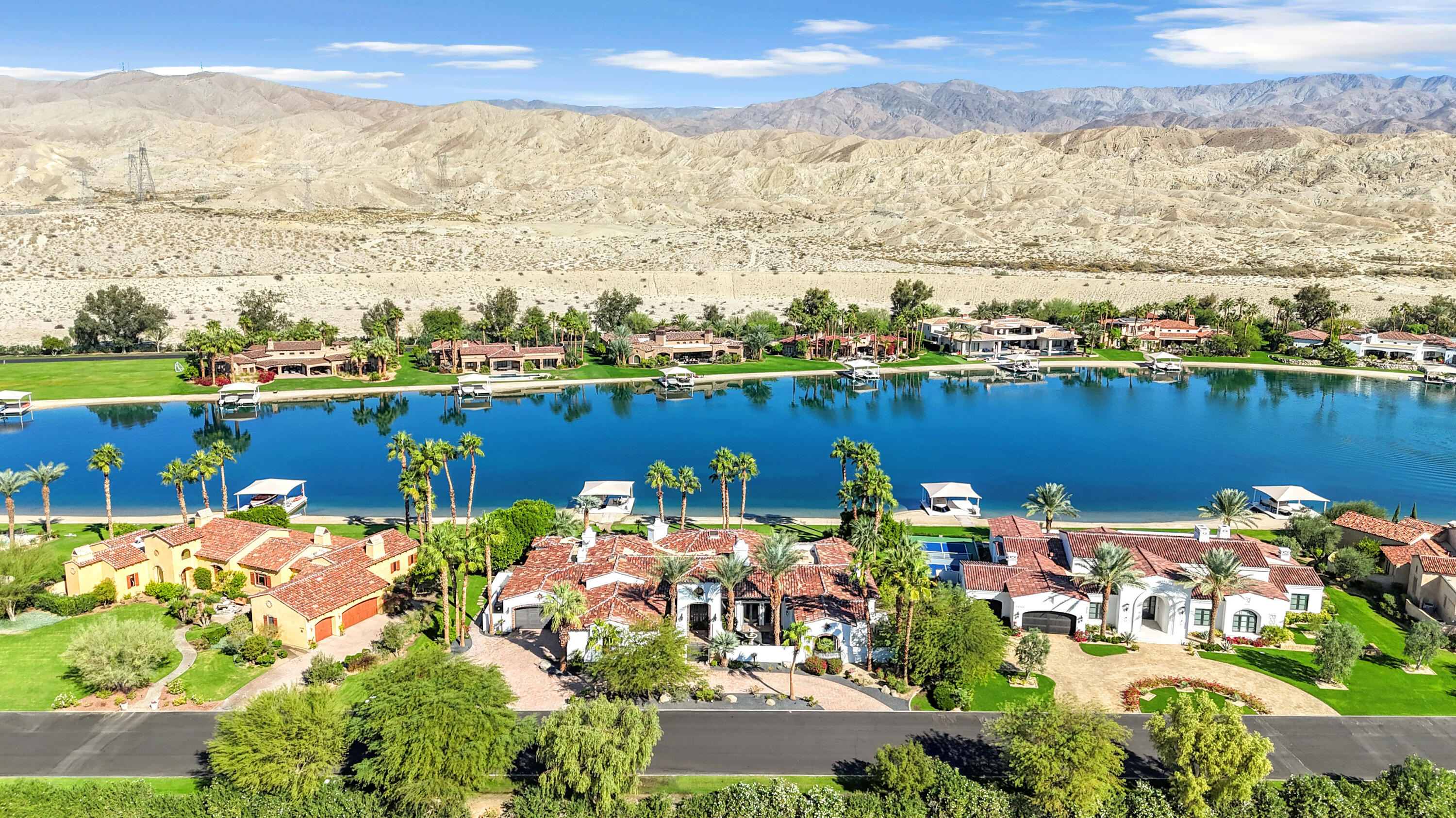 Indio, California, 92203, United States, 5 Bedrooms Bedrooms, ,4 BathroomsBathrooms,Residential,For Sale,1992835