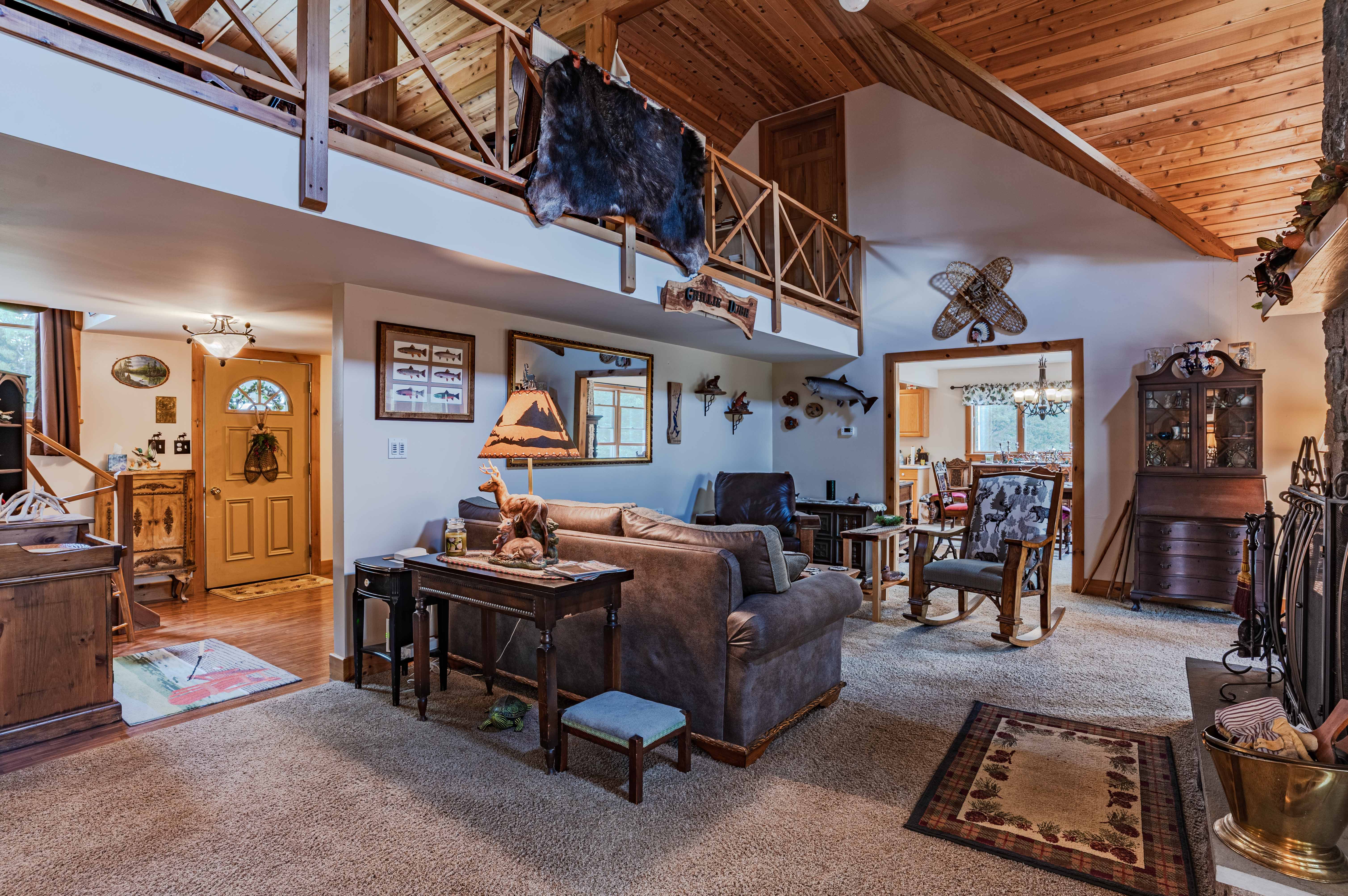  148 Jerry Savarie Road, Indian Lake, NY 12842 - 物件實景