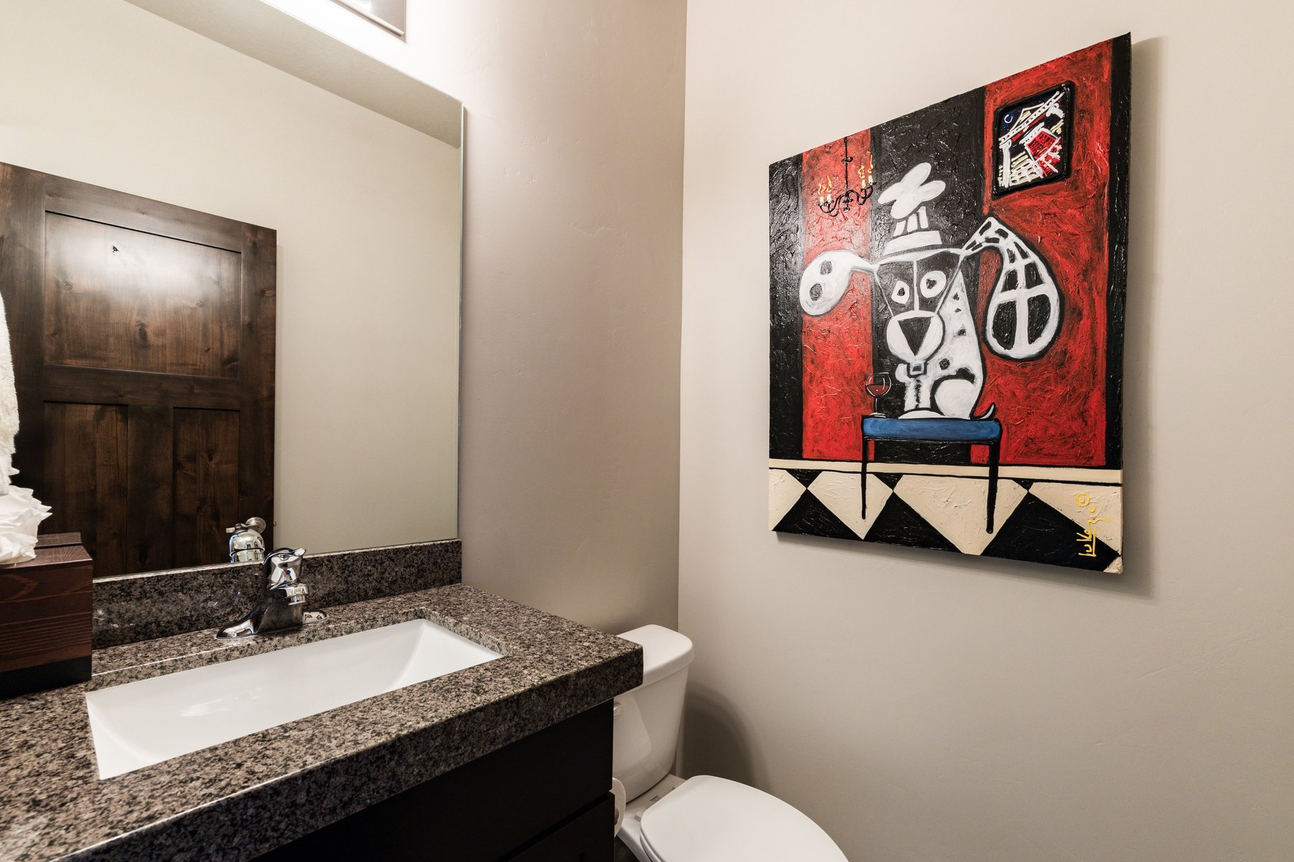  Three Bedroom Townhome with 2-Car Garage Near Trails, Creek, Retail & Golf Club - 物件實景