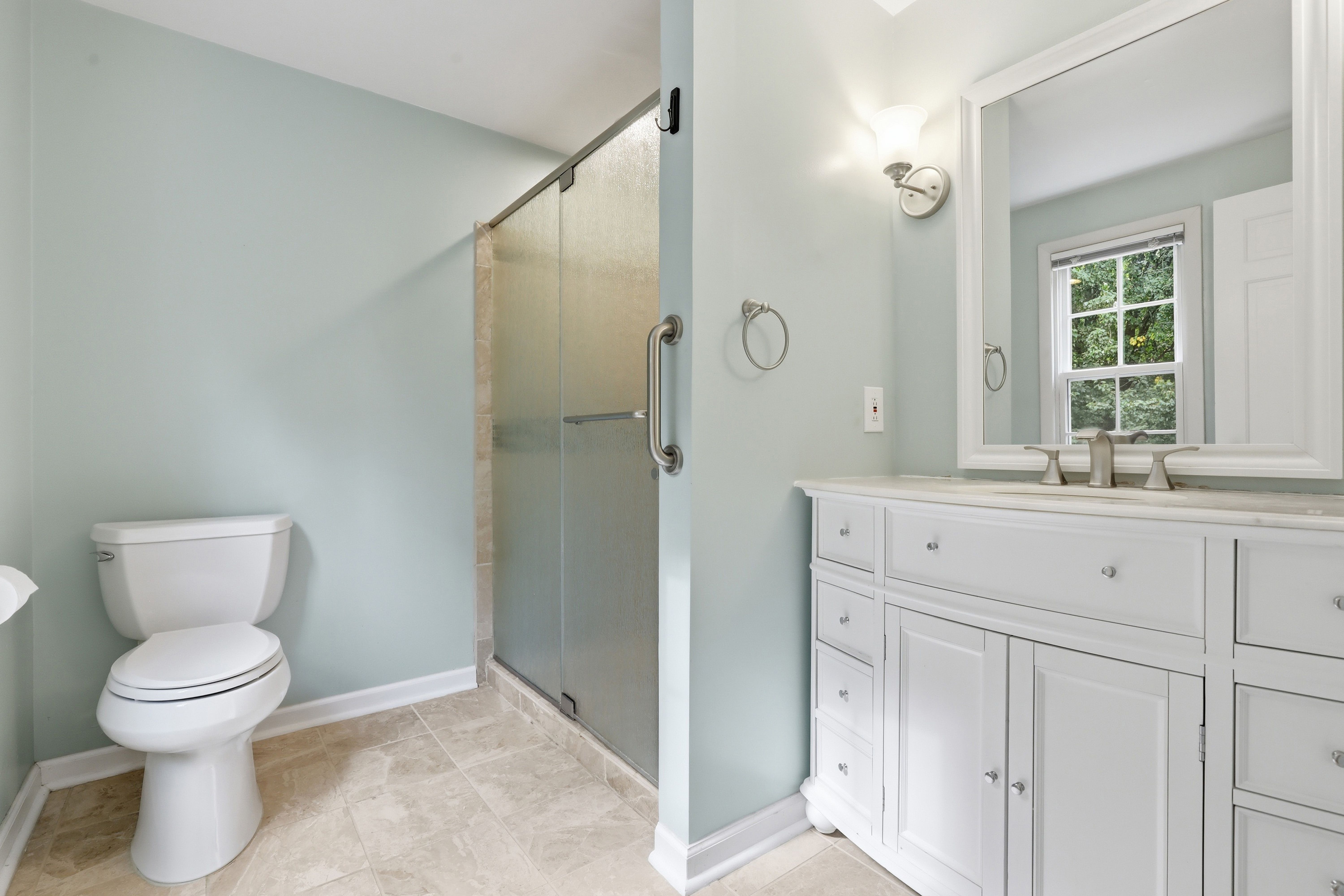  1534 King Charles Drive, Pittsburgh, PA 15237 - 物件實景