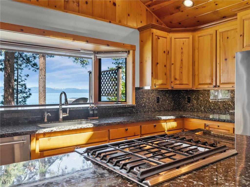 Glenbrook, Nevada, 89413, United States, 5 Bedrooms Bedrooms, ,4 BathroomsBathrooms,Residential,For Sale,1897803