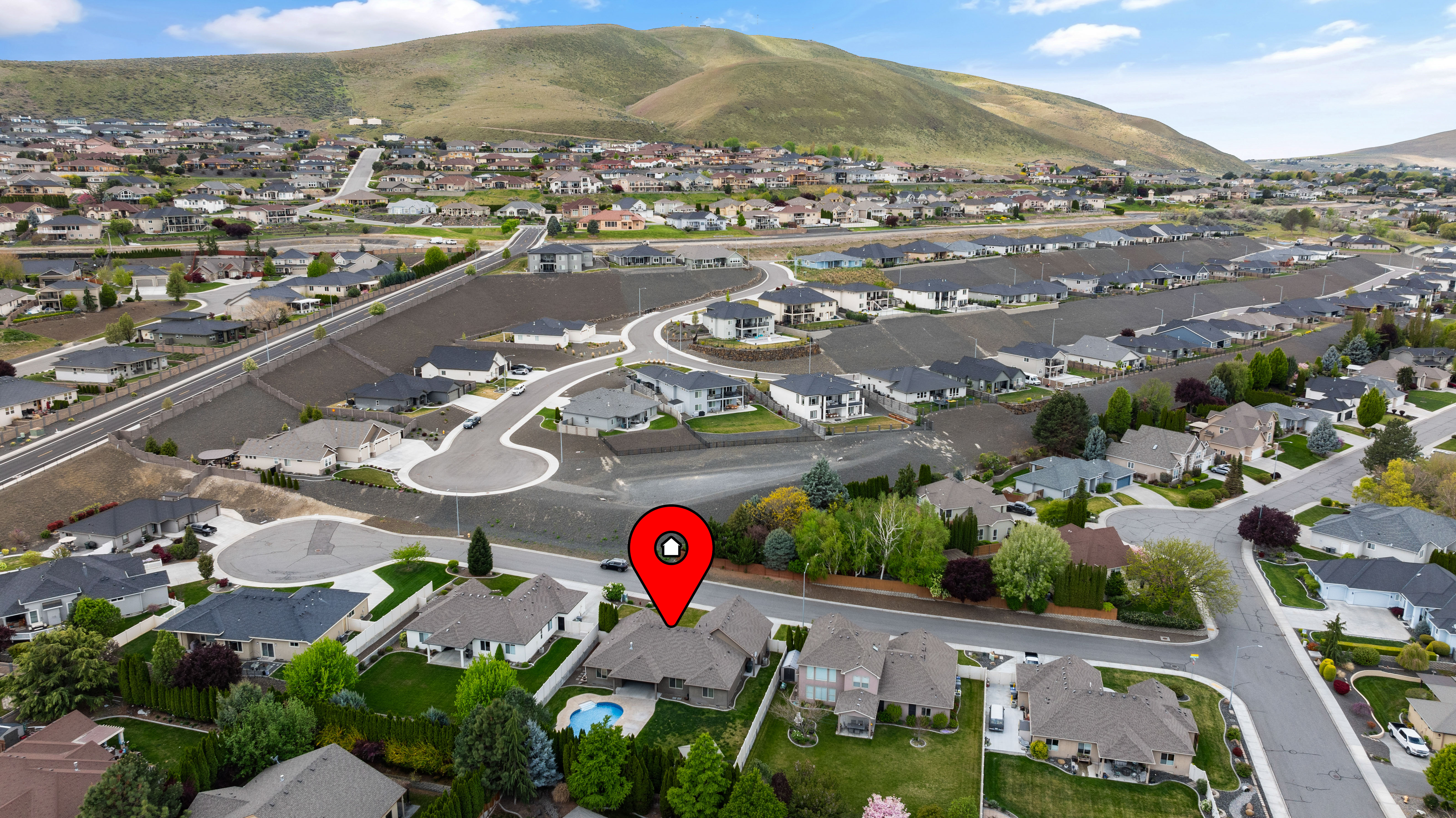  Pool, Quiet Cul-de-sac& Amazing Neighborhood - 物件實景