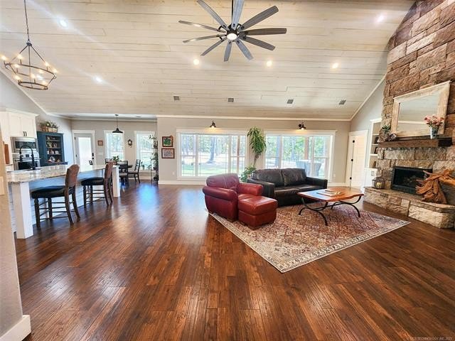 Tahlequah, Oklahoma, 74464, United States, 4 Bedrooms Bedrooms, ,4 BathroomsBathrooms,Residential,For Sale,1984008