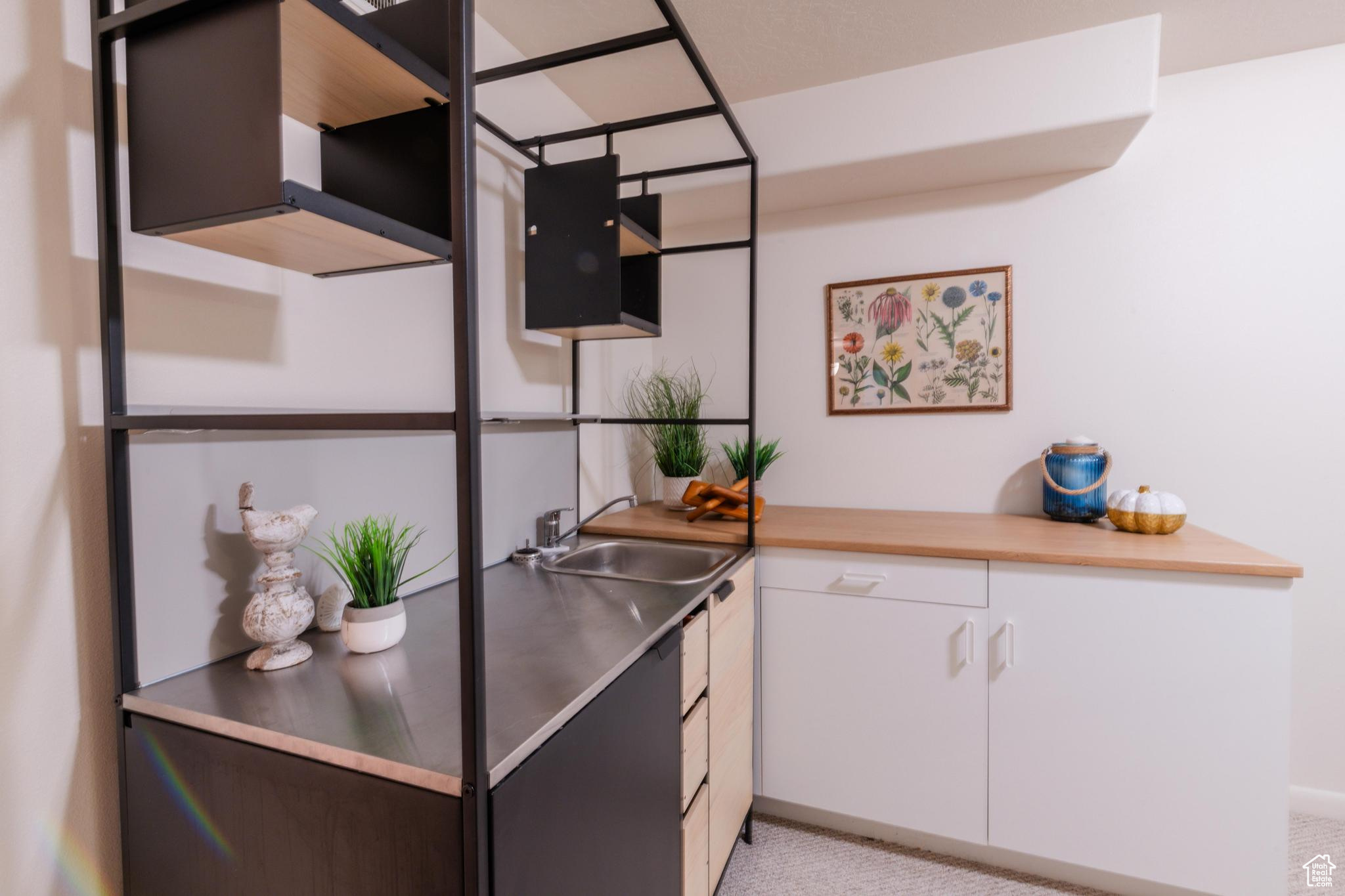 Orem, Utah, 84057, United States, 5 Bedrooms Bedrooms, ,2 BathroomsBathrooms,Residential,For Sale,1960499