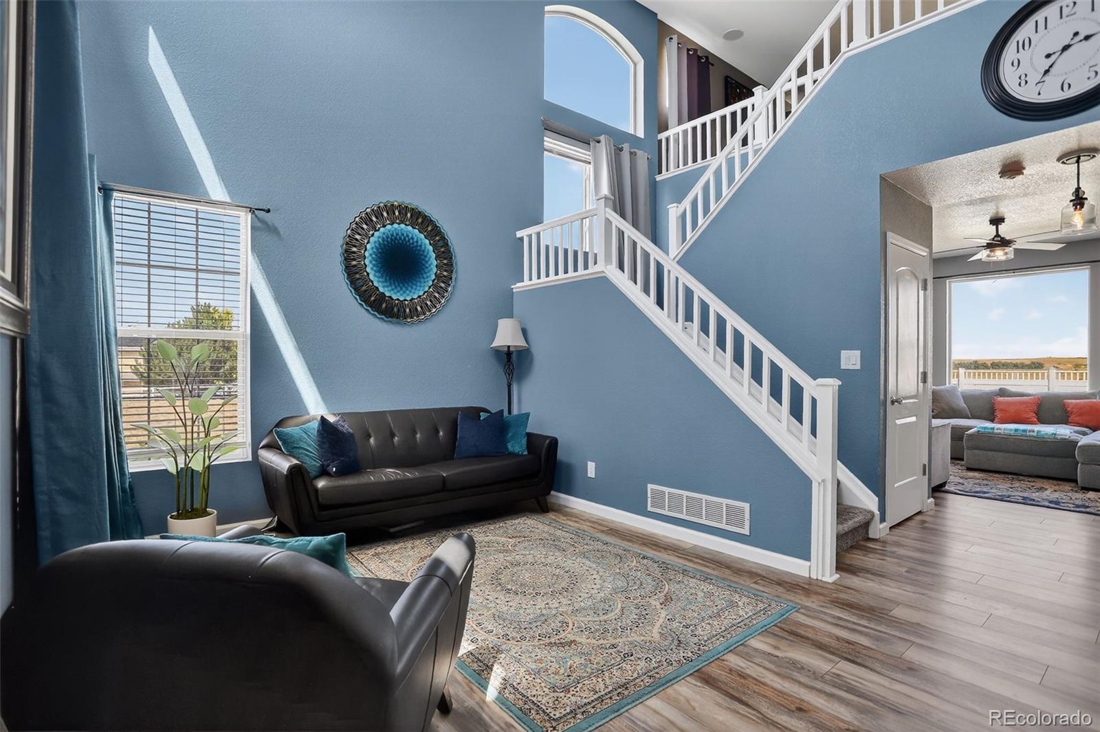 Aurora, Colorado, 80018, United States, 3 Bedrooms Bedrooms, ,3 BathroomsBathrooms,Residential,For Sale,1913333