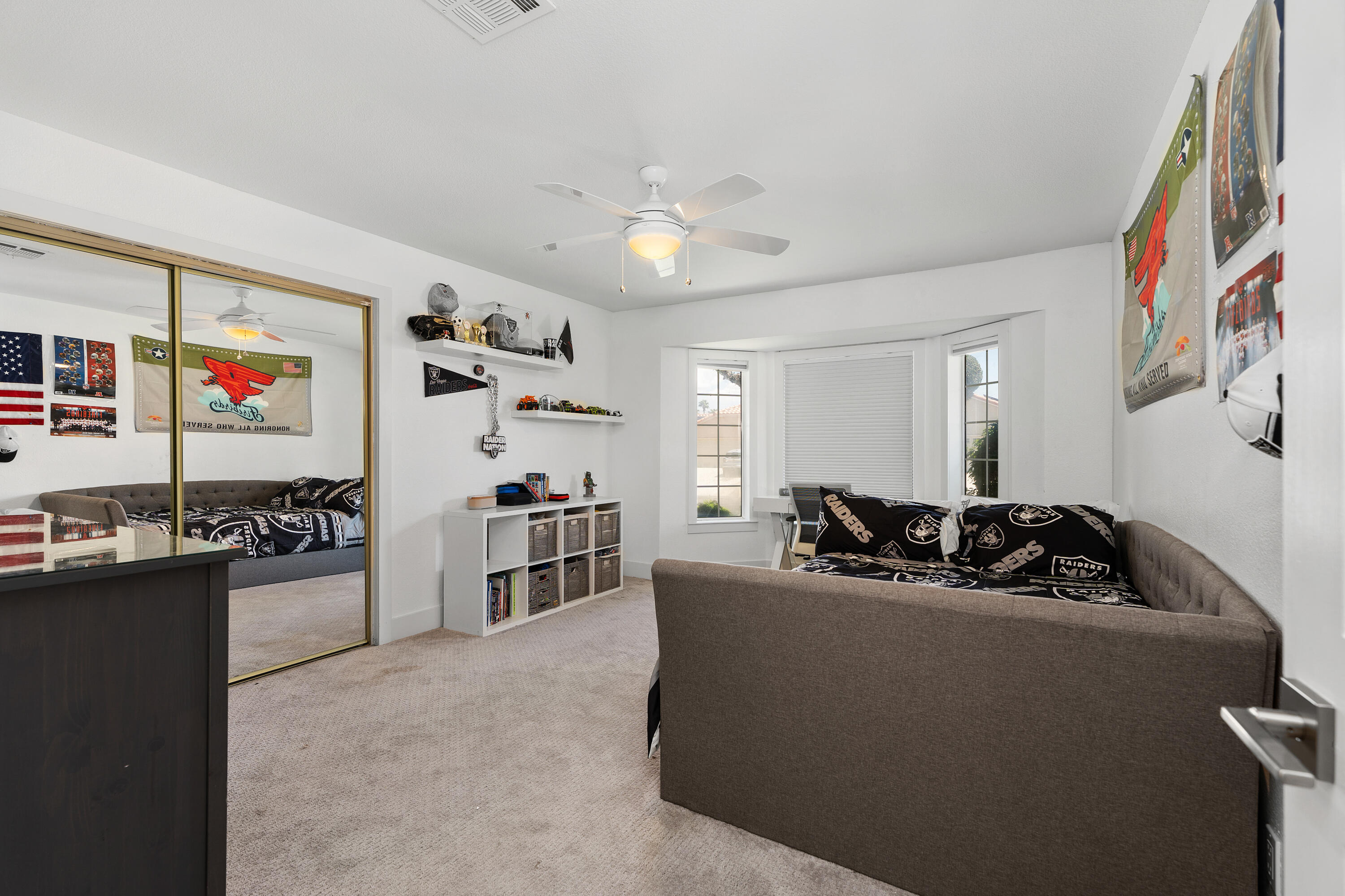 Palm Desert, California, 92211, United States, 4 Bedrooms Bedrooms, ,3 BathroomsBathrooms,Residential,For Sale,1938819