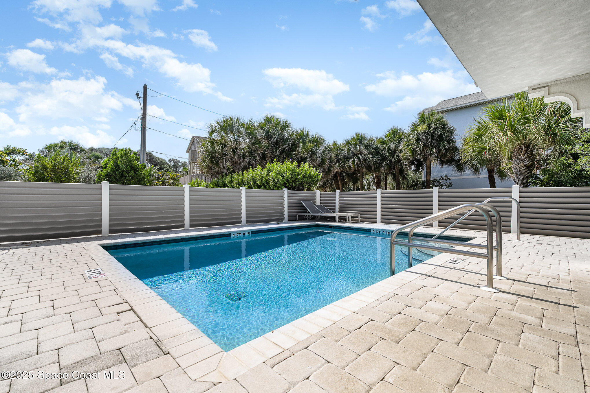 Cocoa Beach, Florida, 32931, United States, 2 Bedrooms Bedrooms, ,2 BathroomsBathrooms,Residential,For Sale,1975351