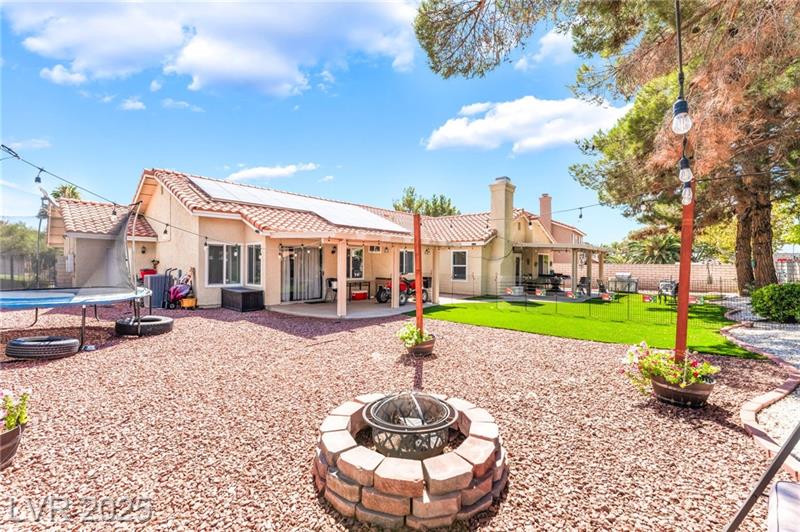 North Las Vegas, Nevada, 89031, United States, 3 Bedrooms Bedrooms, ,2 BathroomsBathrooms,Residential,For Sale,1920632