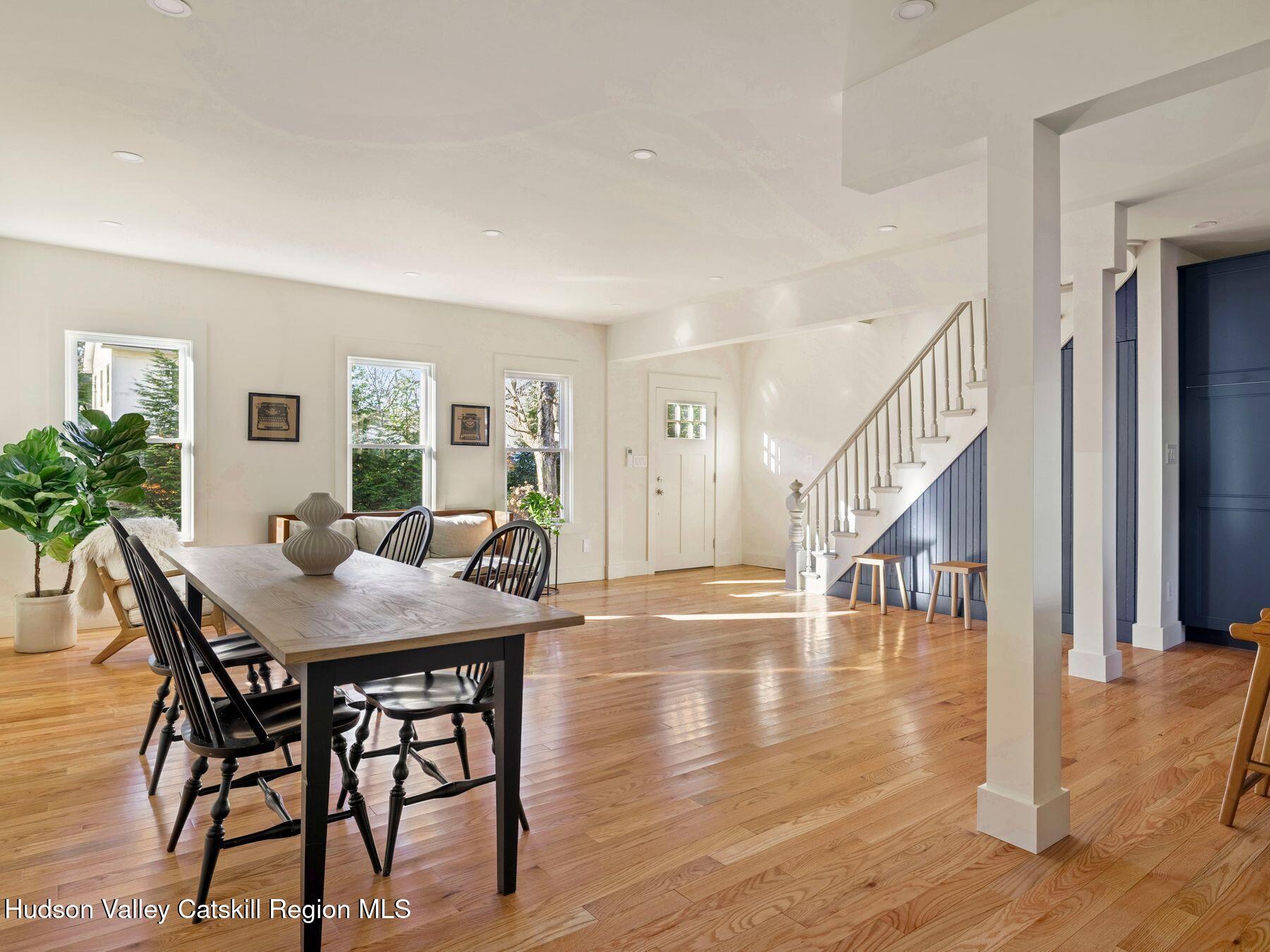 Rosendale, New York, 12472, United States, 3 Bedrooms Bedrooms, ,3 BathroomsBathrooms,Residential,For Sale,1998107