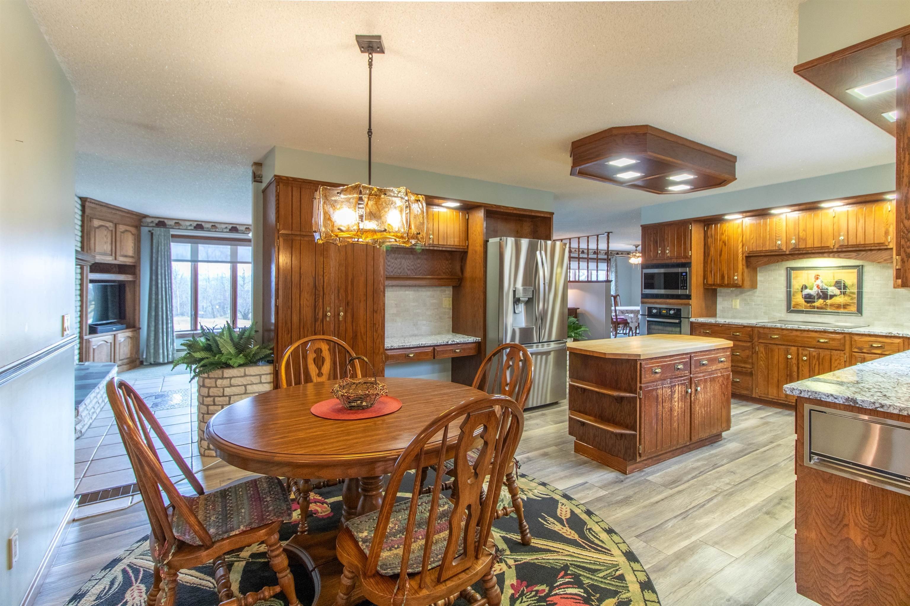 Irasburg, Vermont, 05845, United States, 3 Bedrooms Bedrooms, ,Residential,For Sale,1983686