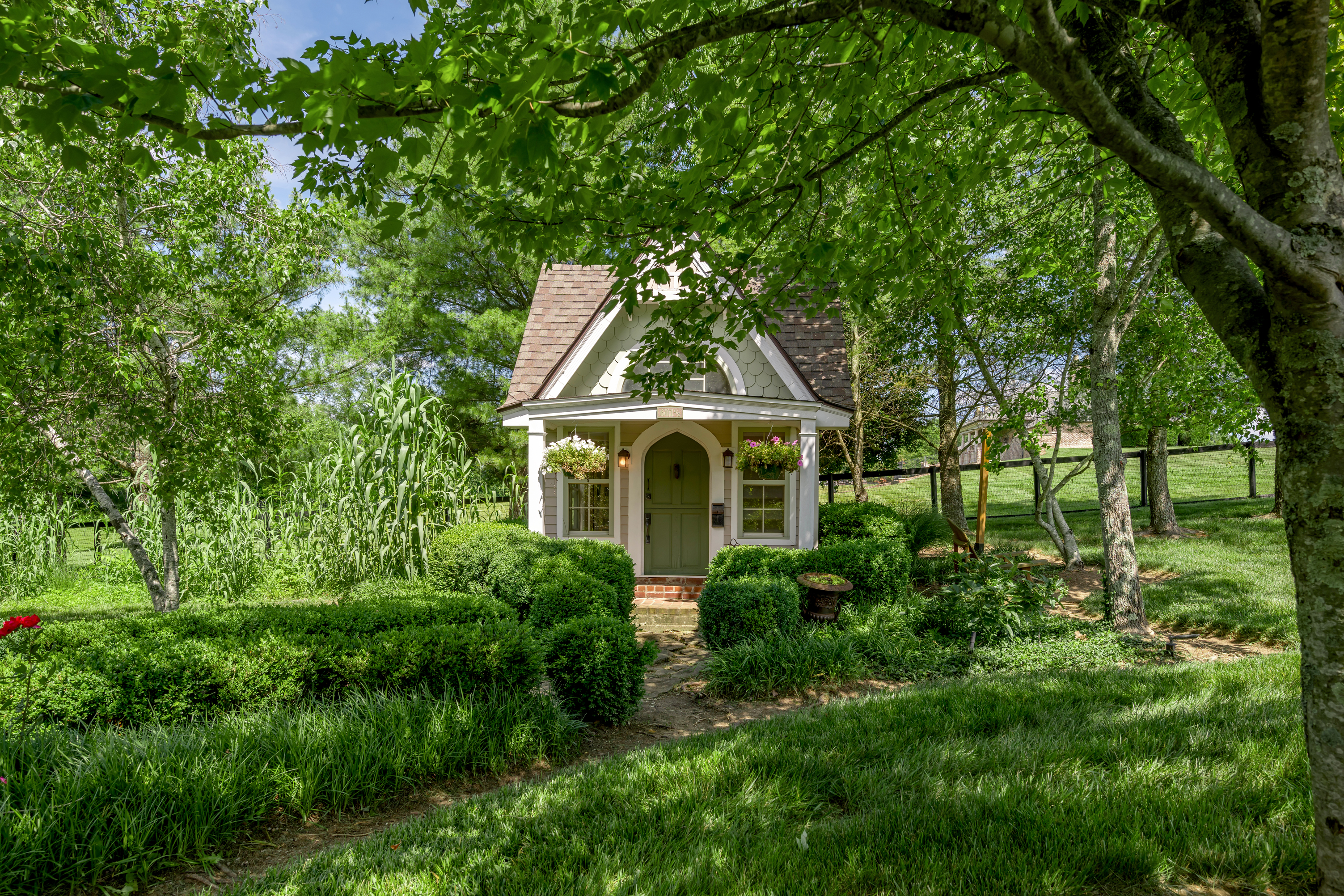  601 Delong Road - 物件實景
