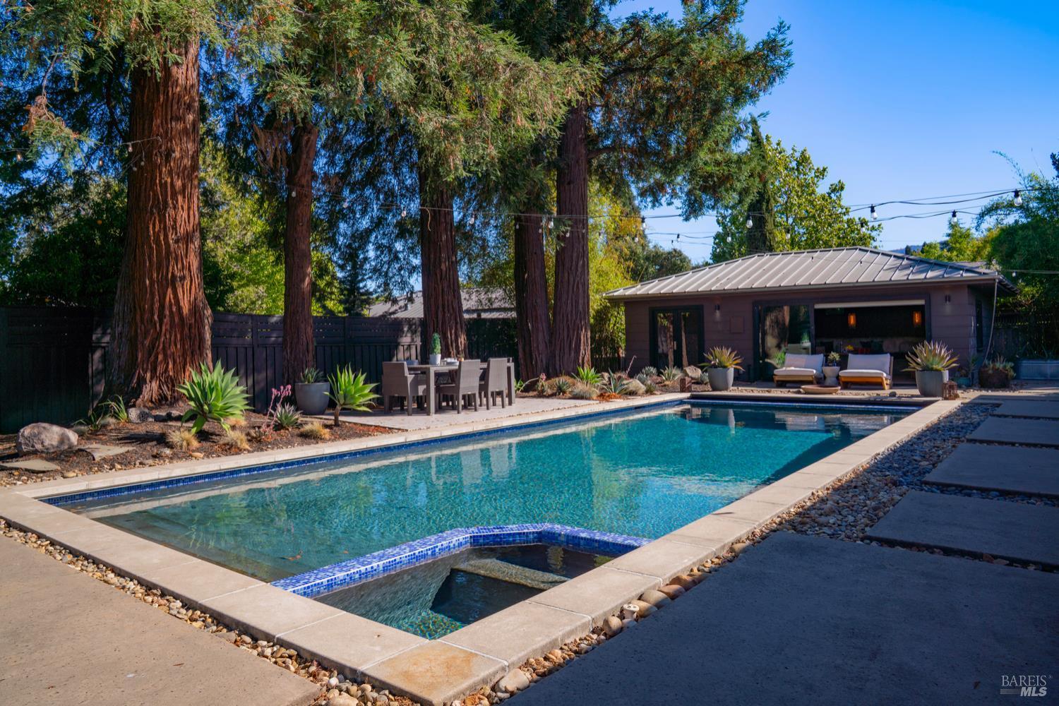 St. Helena, California, 94574, United States, 3 Bedrooms Bedrooms, ,3 BathroomsBathrooms,Residential,For Sale,1941008