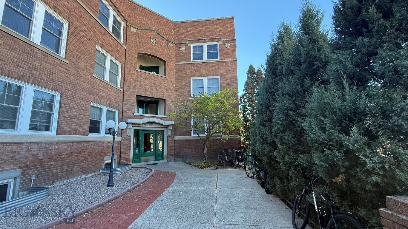 Livingston, Montana, 59047, United States, ,Residential,For Sale,1989118