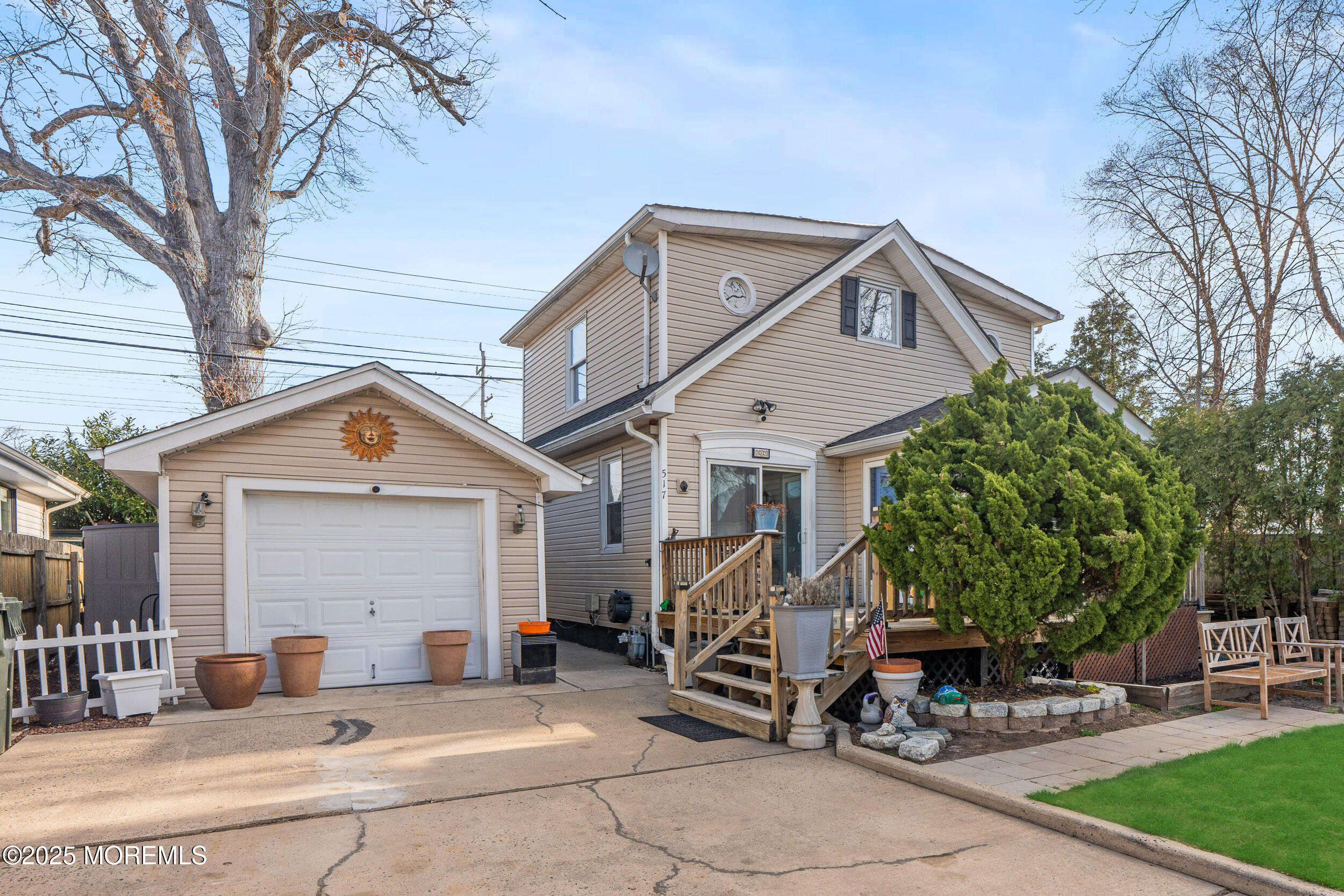 Allenhurst, New Jersey, 07711, United States, 2 Bedrooms Bedrooms, ,2 BathroomsBathrooms,Residential,For Sale,1928336