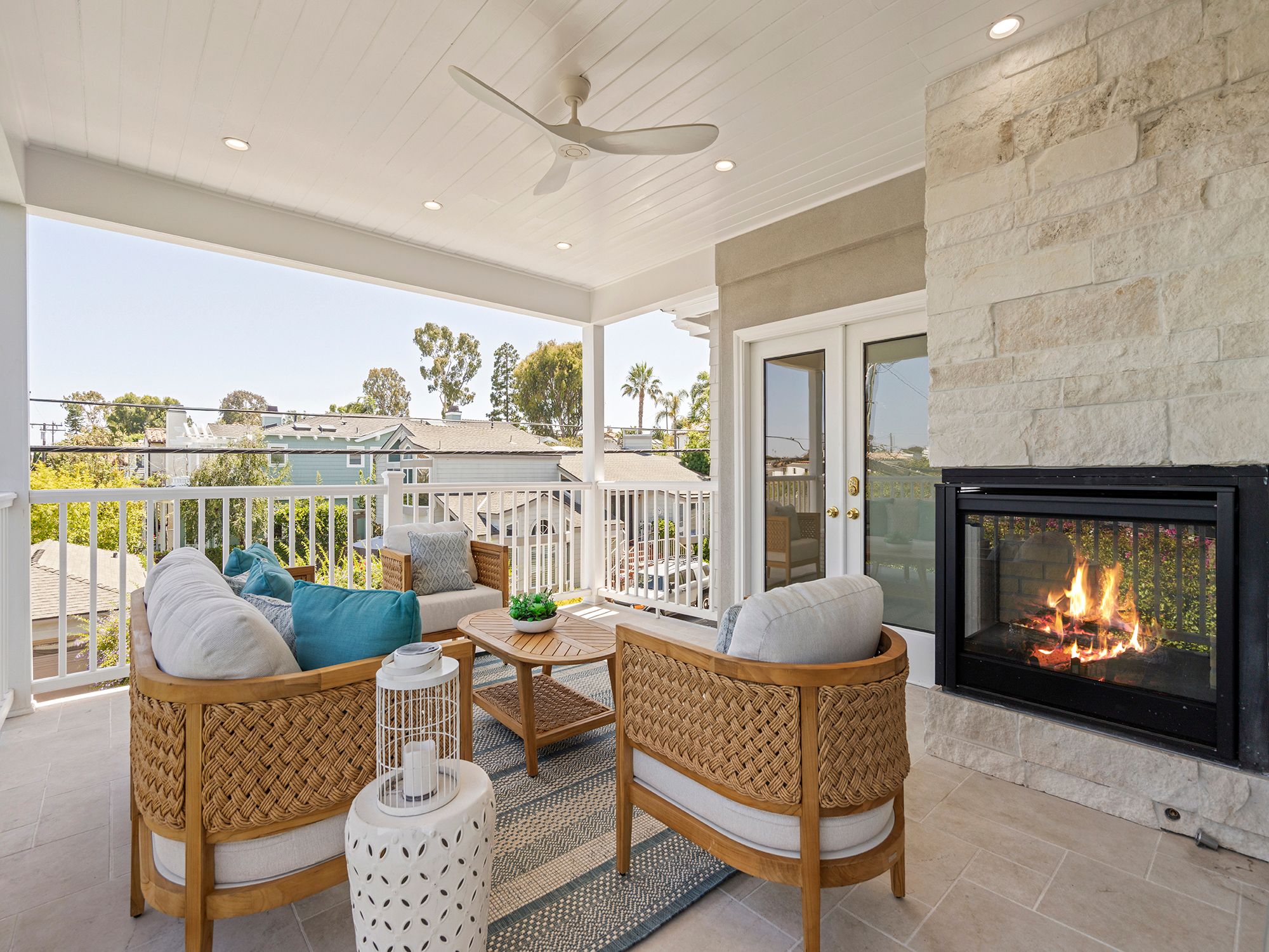  2300 John Street, Manhattan Beach, CA 90266 - 物件實景