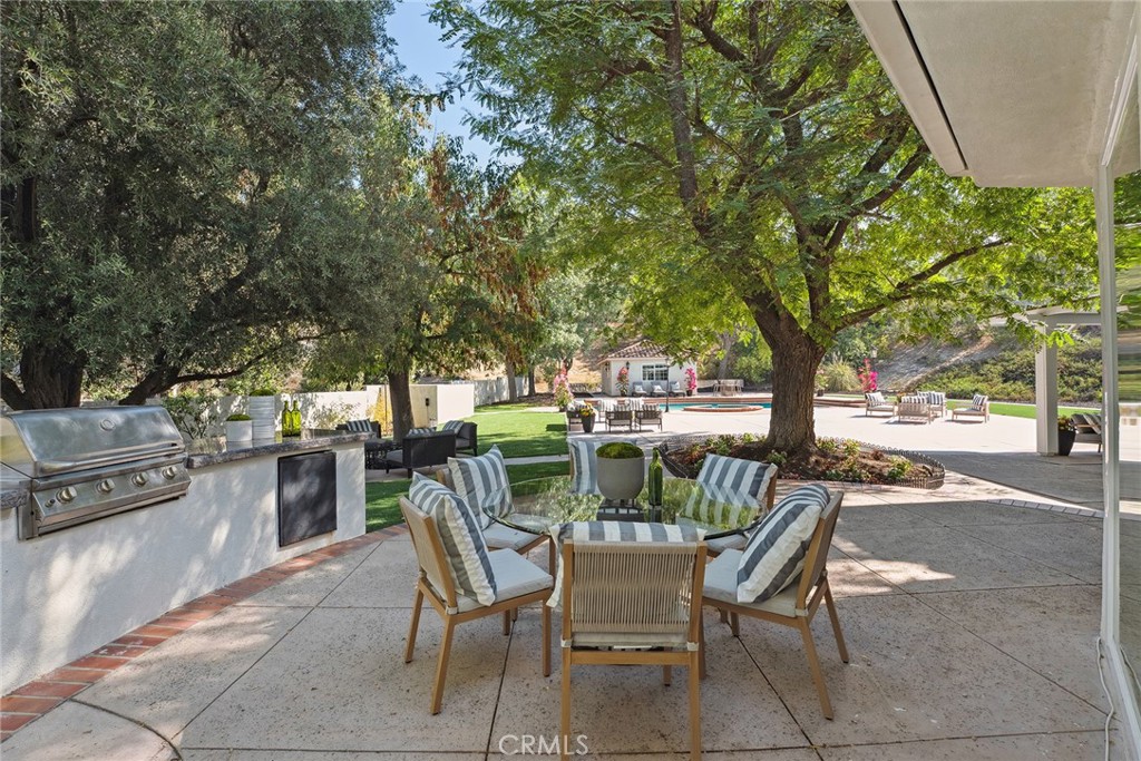 Calabasas, California, 91302, United States, 7 Bedrooms Bedrooms, ,7 BathroomsBathrooms,Residential,For Sale,1951012