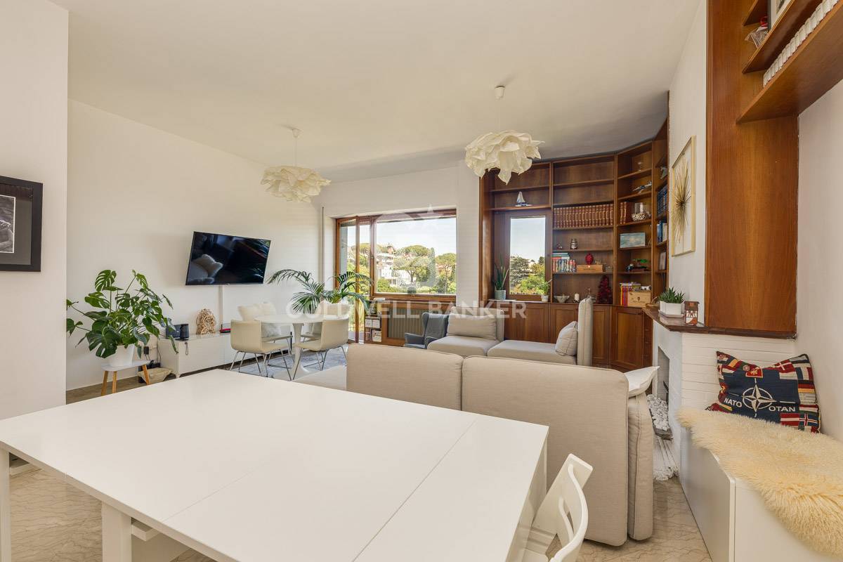 Roma, Roma, 00100, IT, 3 Bedrooms Bedrooms, ,2 BathroomsBathrooms,Residential,For Sale,1806018