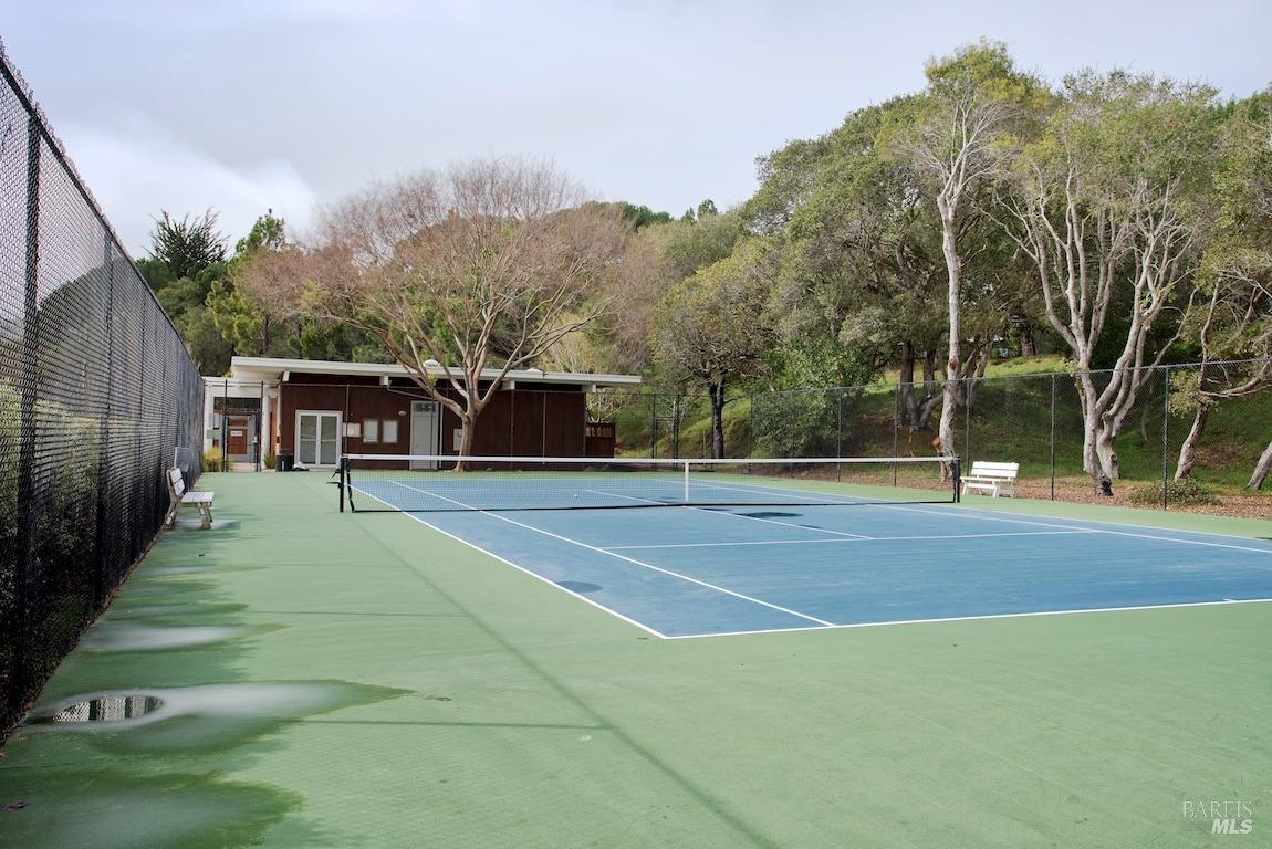 Mill Valley, California, 94941, United States, 2 Bedrooms Bedrooms, ,2 BathroomsBathrooms,Residential,For Sale,1926308