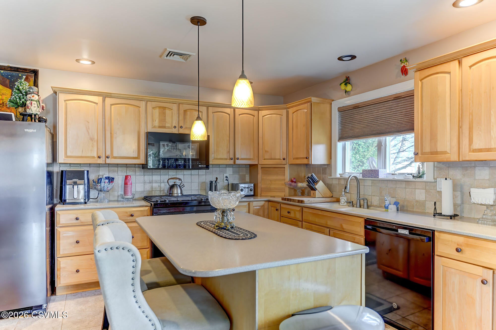 Bloomsburg, Pennsylvania, 17815, United States, 3 Bedrooms Bedrooms, ,4 BathroomsBathrooms,Residential,For Sale,2010041