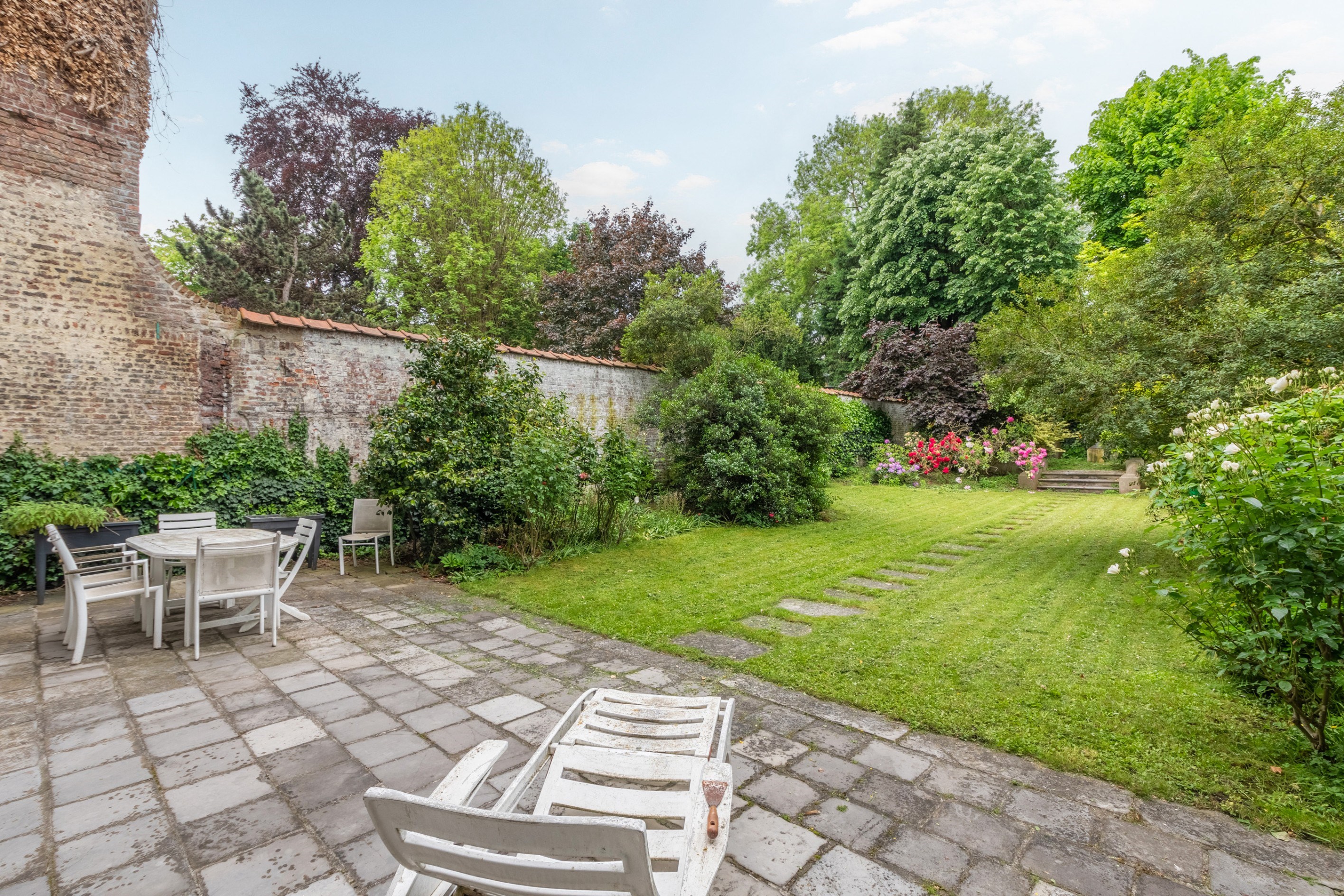  Lille , Vieux Lille , stunning House for sale , 590 sq .7 bedrooms , 721 sq .m … - 物件實景