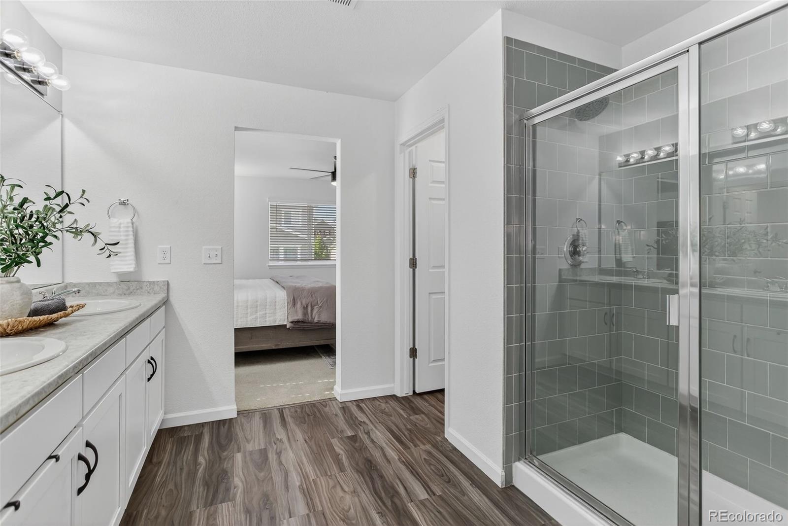 Castle Rock, Colorado, 80104, United States, 3 Bedrooms Bedrooms, ,2 BathroomsBathrooms,Residential,For Sale,1967525