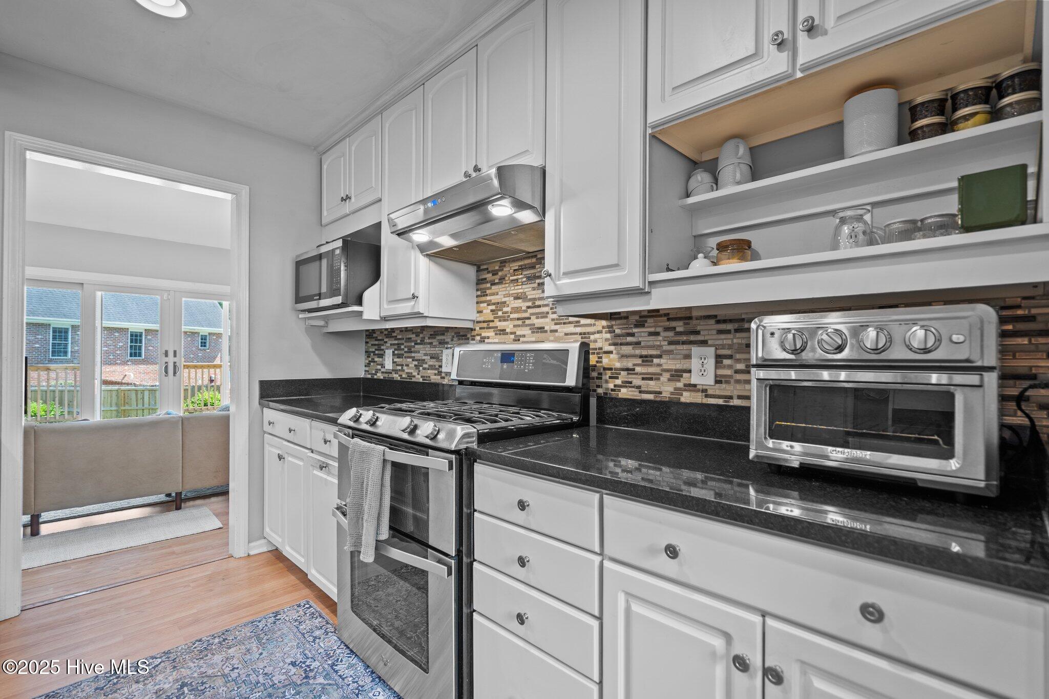 Wilmington, North Carolina, 28412, United States, 4 Bedrooms Bedrooms, ,4 BathroomsBathrooms,Residential,For Sale,1936997