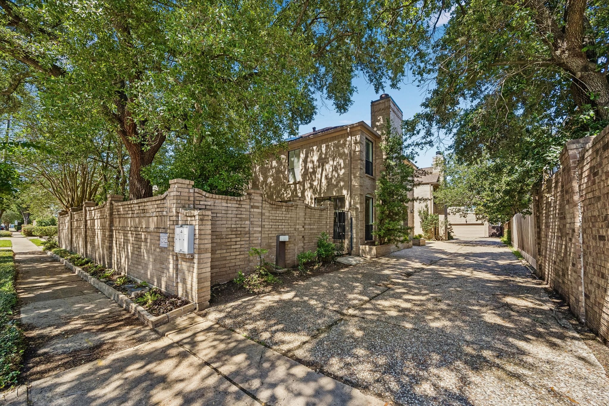  2522 Nantucket Drive A - 物件實景