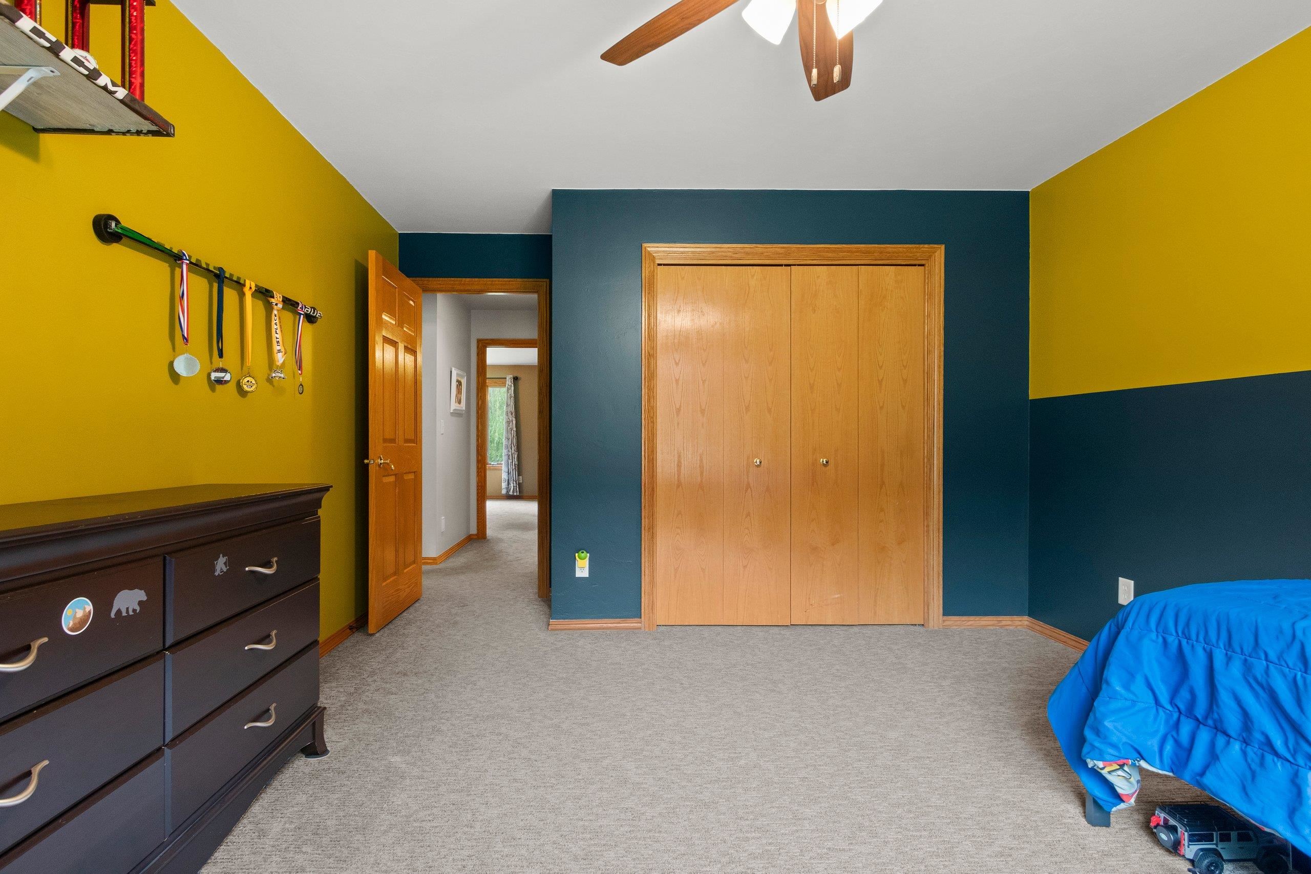 DE PERE, Wisconsin, 54115, United States, 3 Bedrooms Bedrooms, ,4 BathroomsBathrooms,Residential,For Sale,1912239