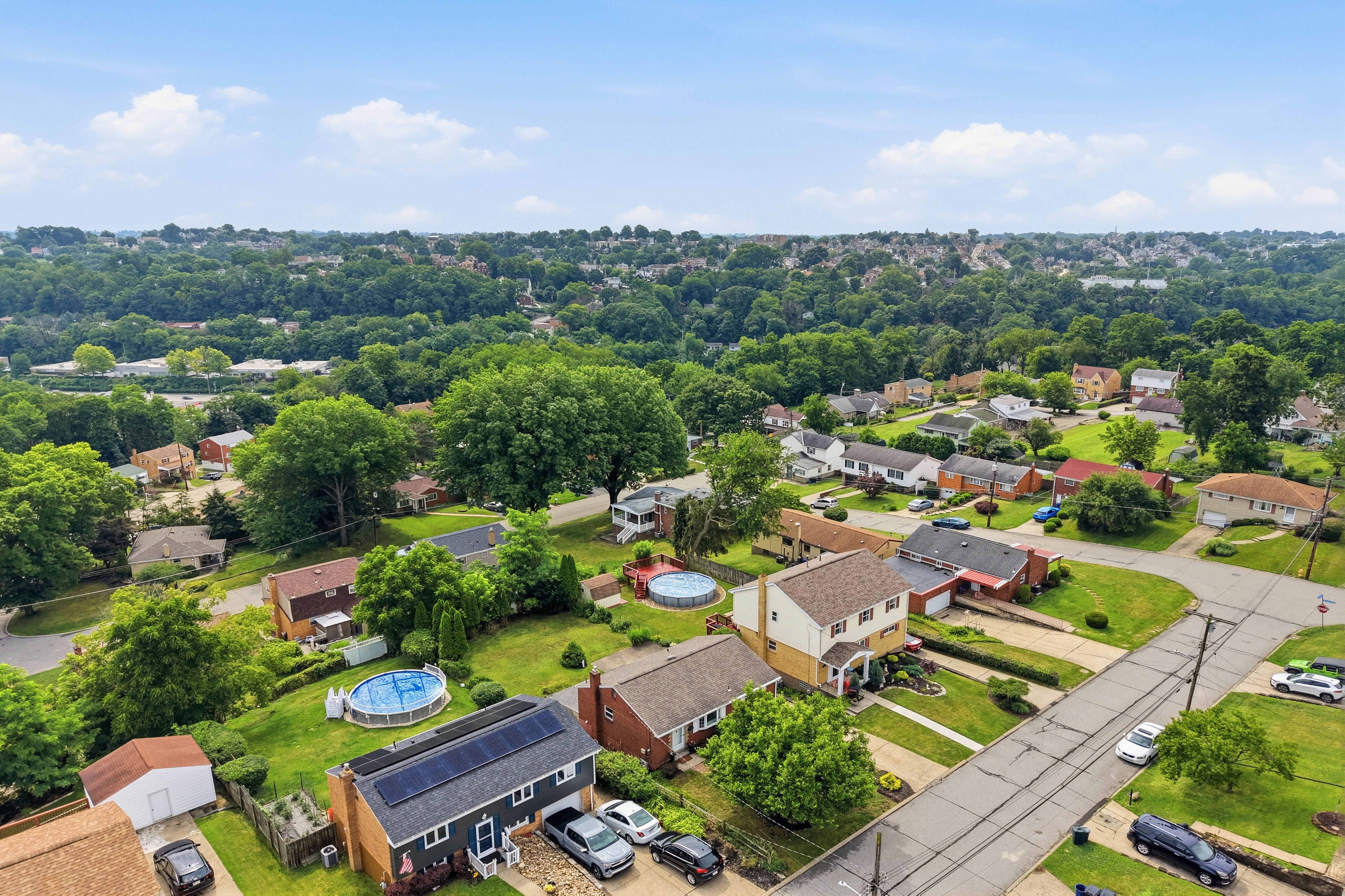  2456 Silver Oak Drive, Pittsburgh, PA 15220 - 物件實景