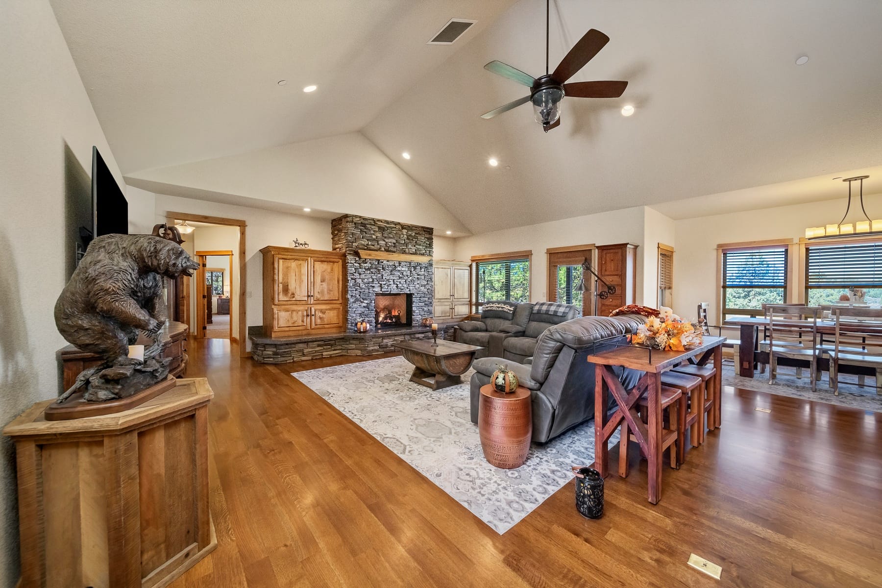  18853 SW Sisters Place Powell Butte, OR 97753 - 物件實景