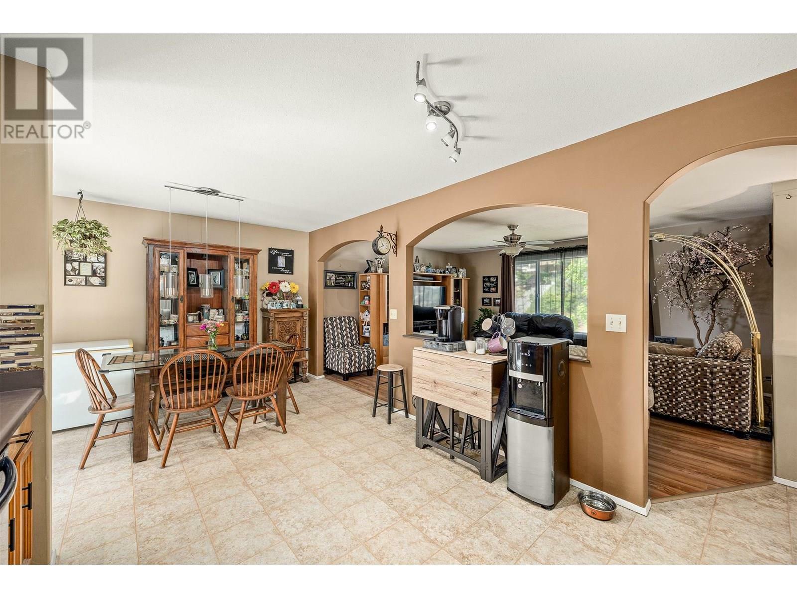 WEST KELOWNA, British Columbia, V4T 1B8, CA, 3 Bedrooms Bedrooms, ,2 BathroomsBathrooms,Residential,For Sale,1859691