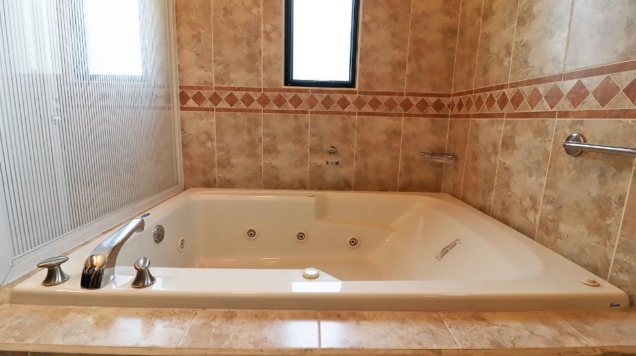 Retorno, Morelia, Michoacán de Ocampo, 58080, Mexico, 3 Bedrooms Bedrooms, ,3 BathroomsBathrooms,Residential,For Sale,Retorno,1554257