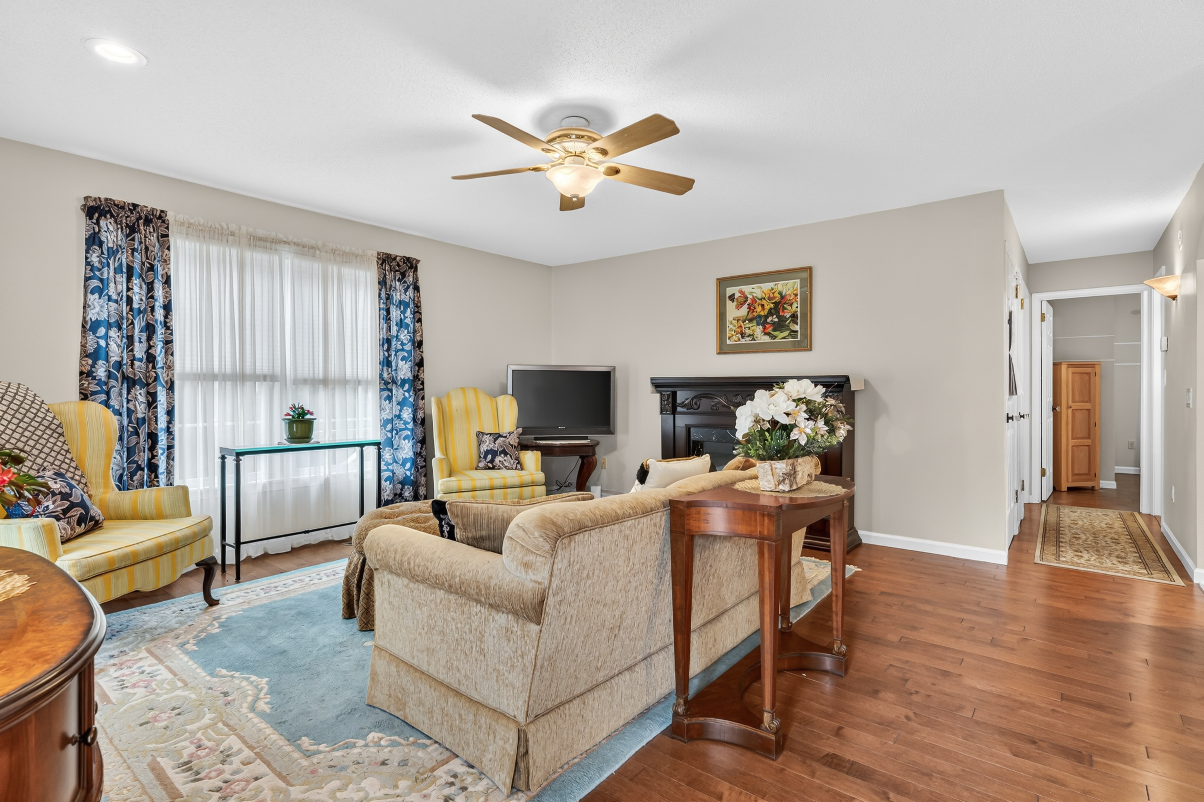  135 Foxbridge Village Road - 物件實景