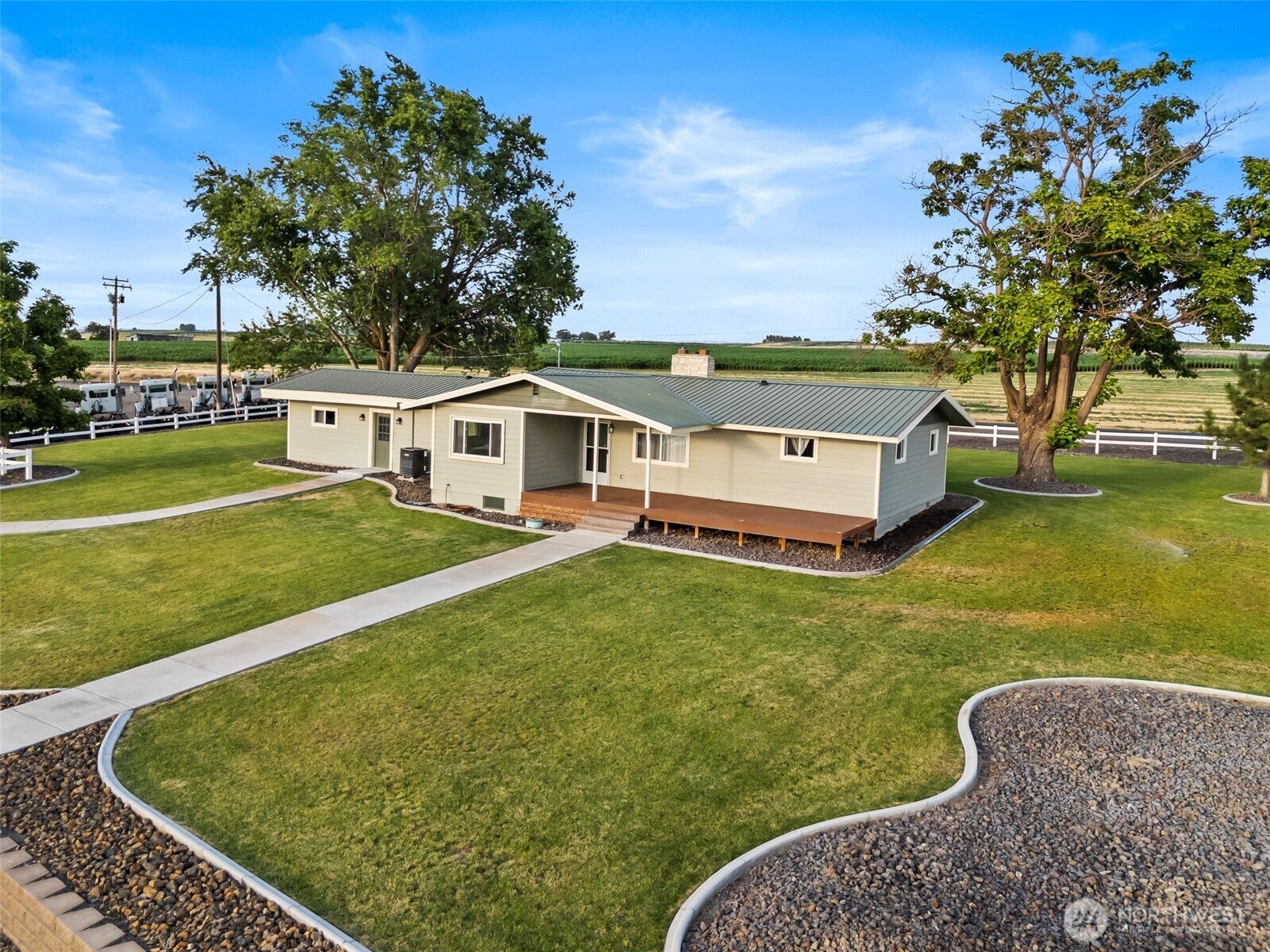 Glade Rd, Mesa, WA 99343