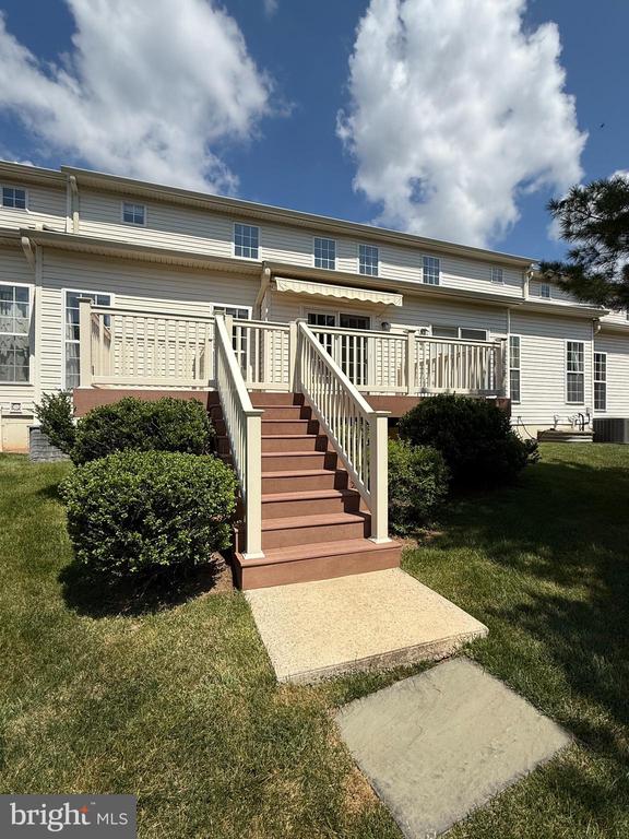 Warrington, Pennsylvania, 18976, United States, 3 Bedrooms Bedrooms, ,4 BathroomsBathrooms,Residential,For Sale,1912526