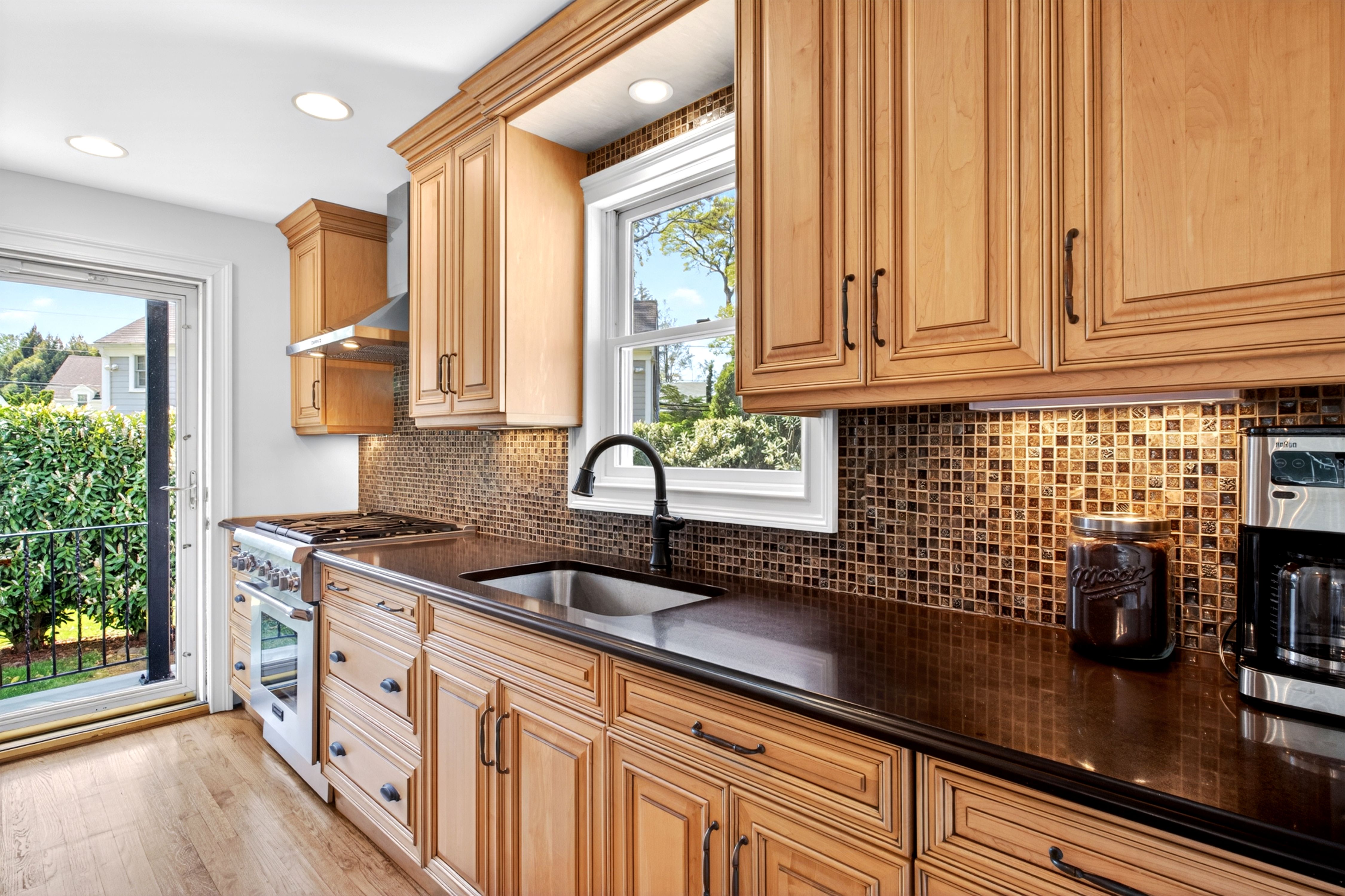  182 Ryder Road, Manhasset, NY 11030 - 物件實景