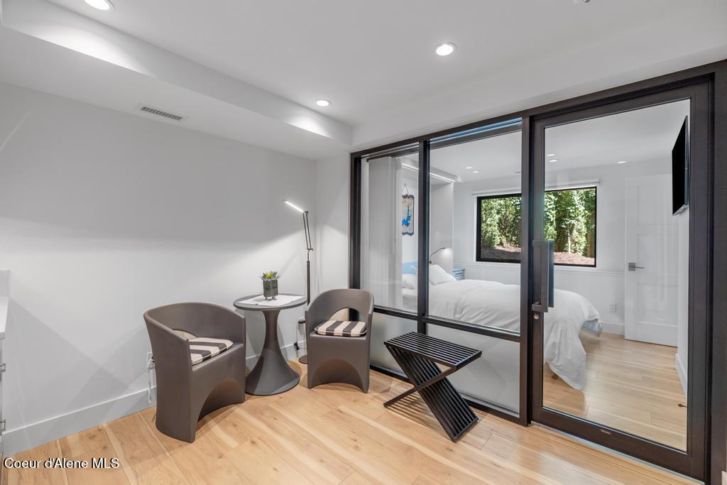 Hayden Lake, Idaho, 83835, United States, 4 Bedrooms Bedrooms, ,4 BathroomsBathrooms,Residential,For Sale,1983498