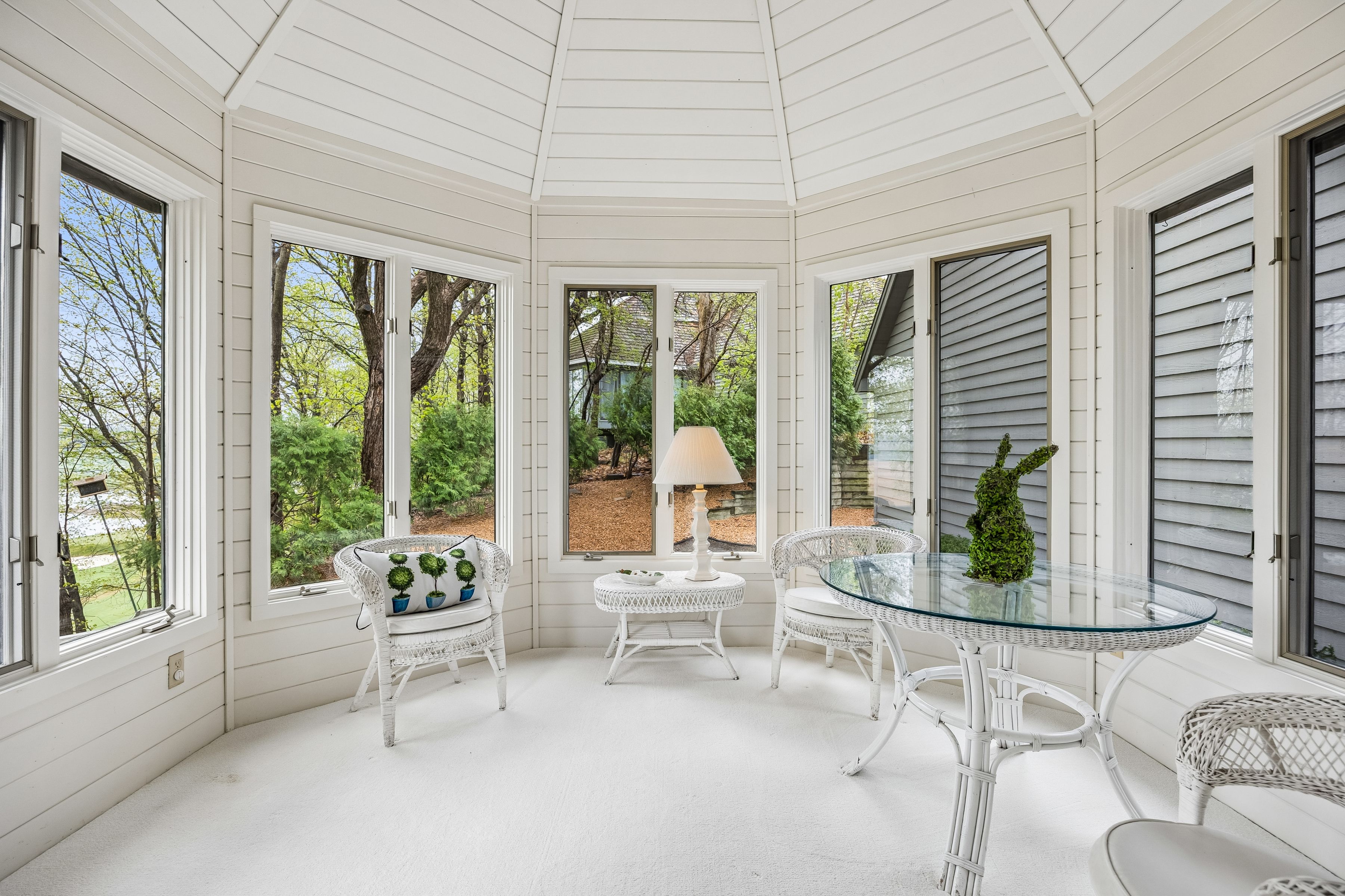  Sophisticated Mt. Curve Retreat with Scenic Fairway Views - 物件實景