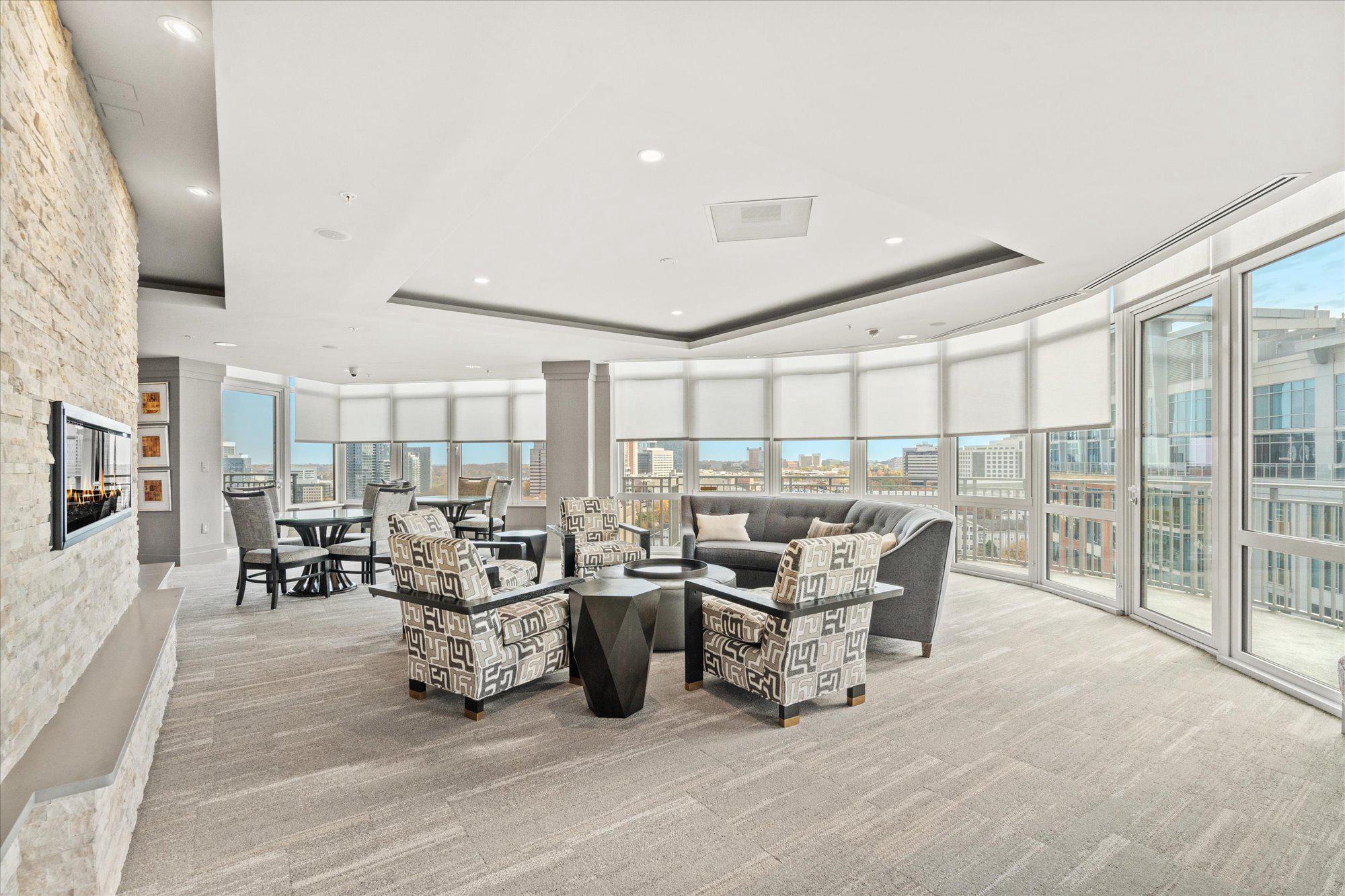  8220 Crestwood Heights Drive, Mclean, VA, 22102 - 物件實景