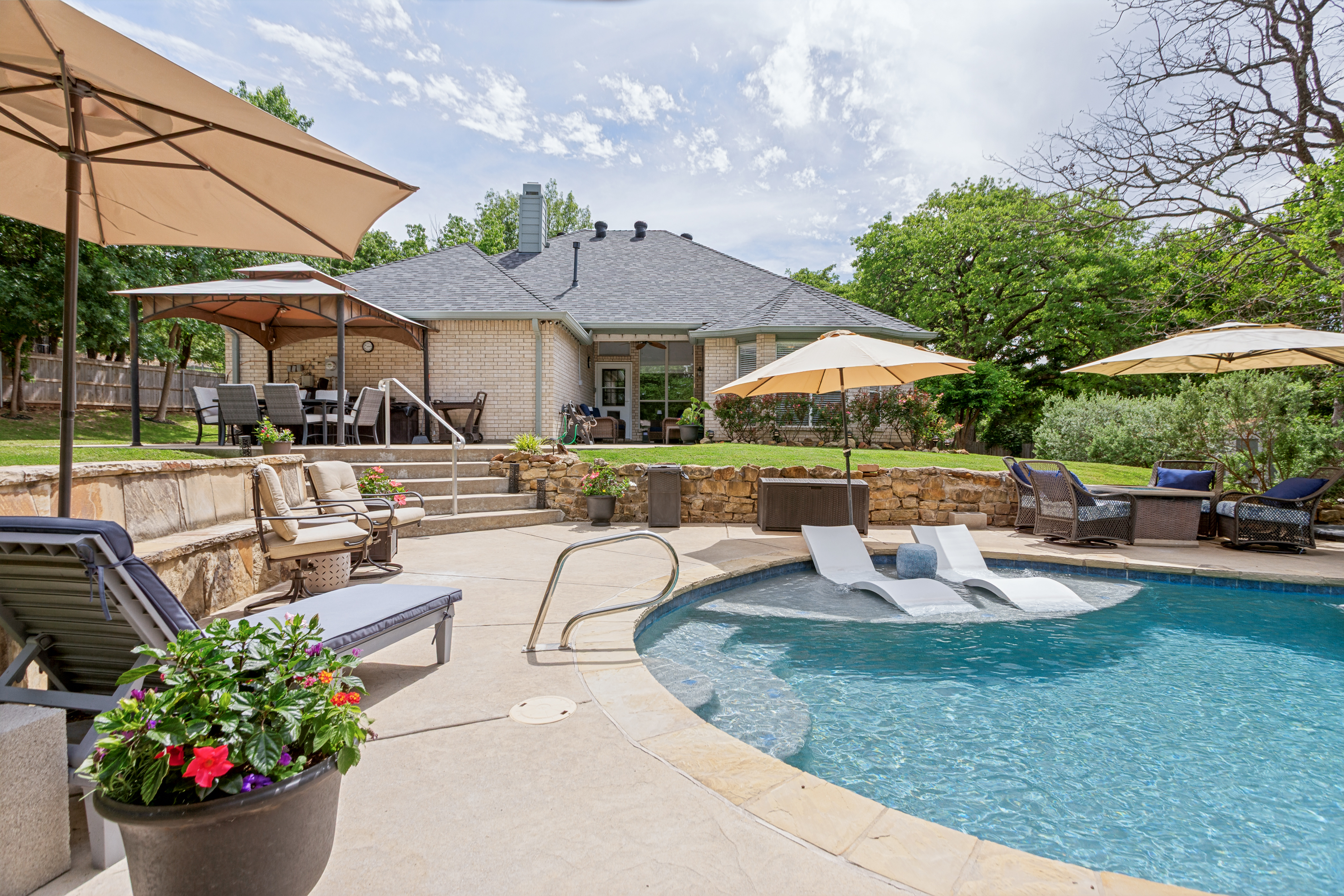  729 Big Horn Trail, Crowley, TX, 76036 - 物件實景