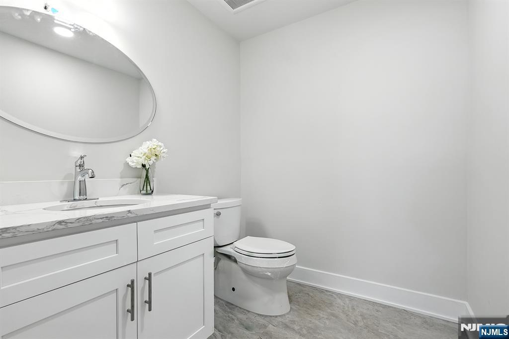 North Arlington, New Jersey, 07031, United States, 2 Bedrooms Bedrooms, ,2 BathroomsBathrooms,Residential,For Sale,2009077