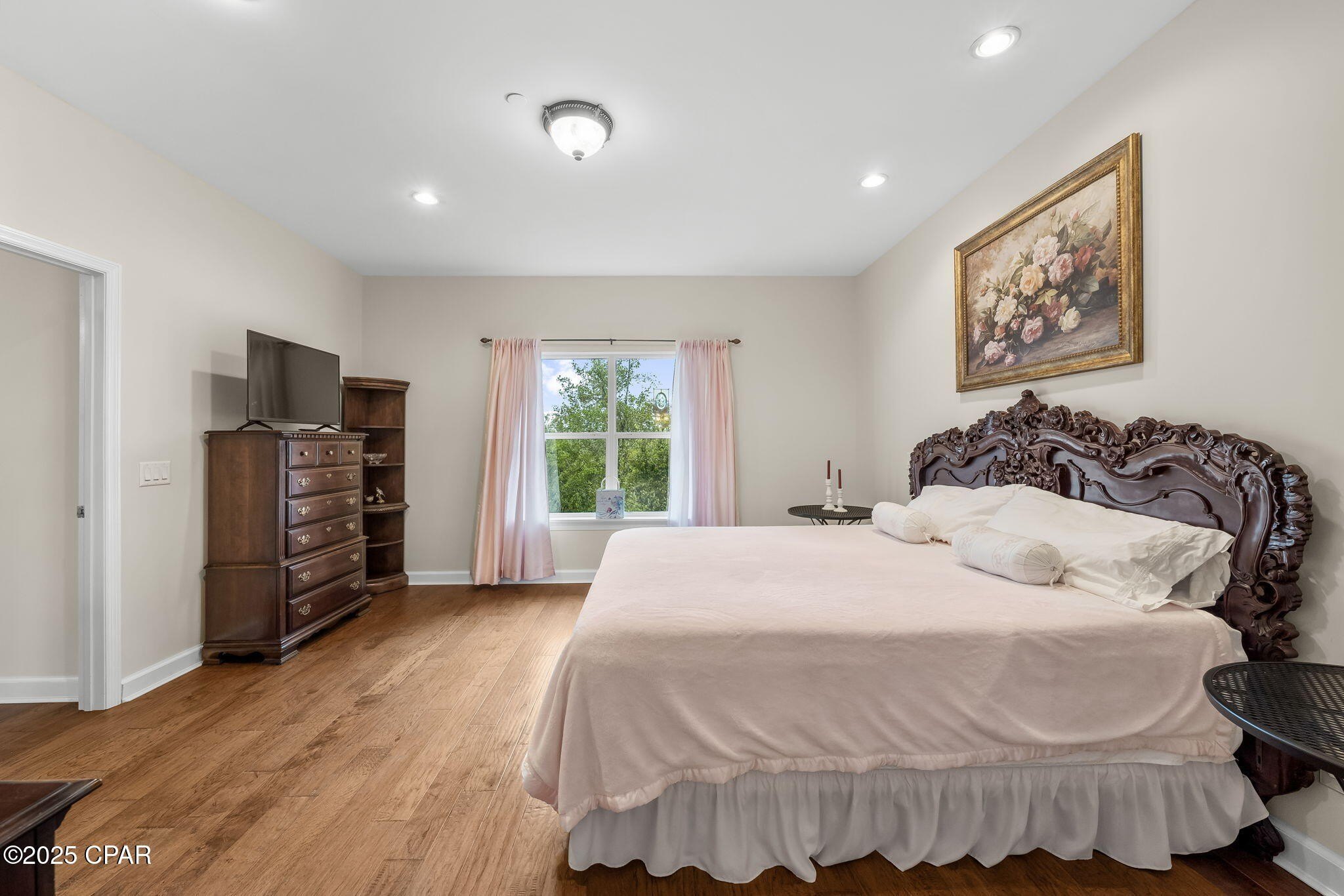 Youngstown, Florida, 32466, United States, 6 Bedrooms Bedrooms, ,6 BathroomsBathrooms,Residential,For Sale,1983496