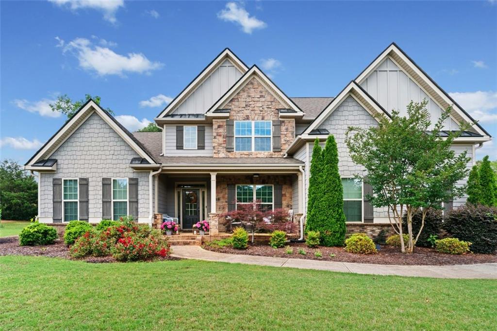 Mcdonough, Georgia, 30253, United States, 4 Bedrooms Bedrooms, ,4 BathroomsBathrooms,Residential,For Sale,1818285