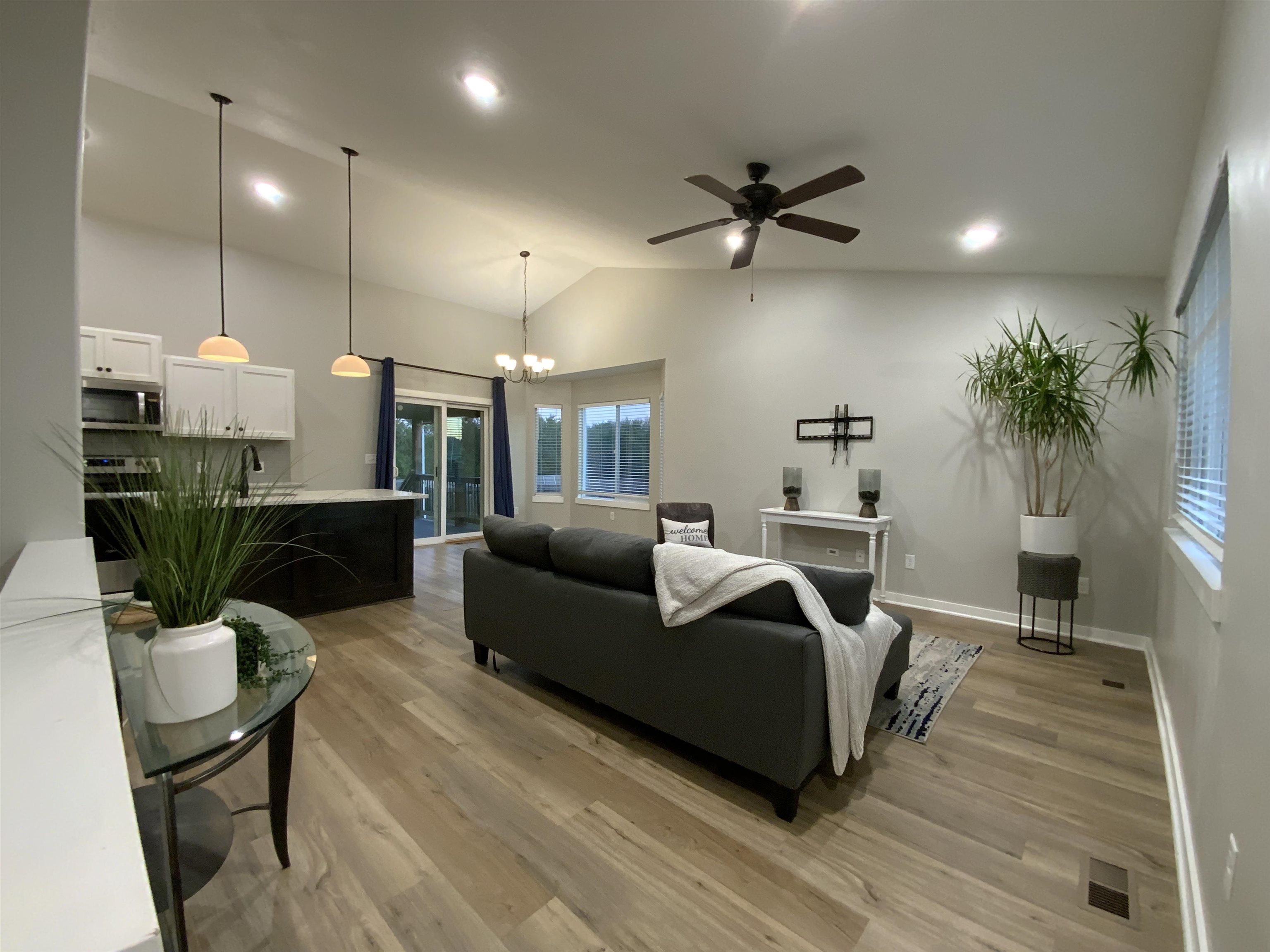 Chateau St, Wichita, KS 67207 #1